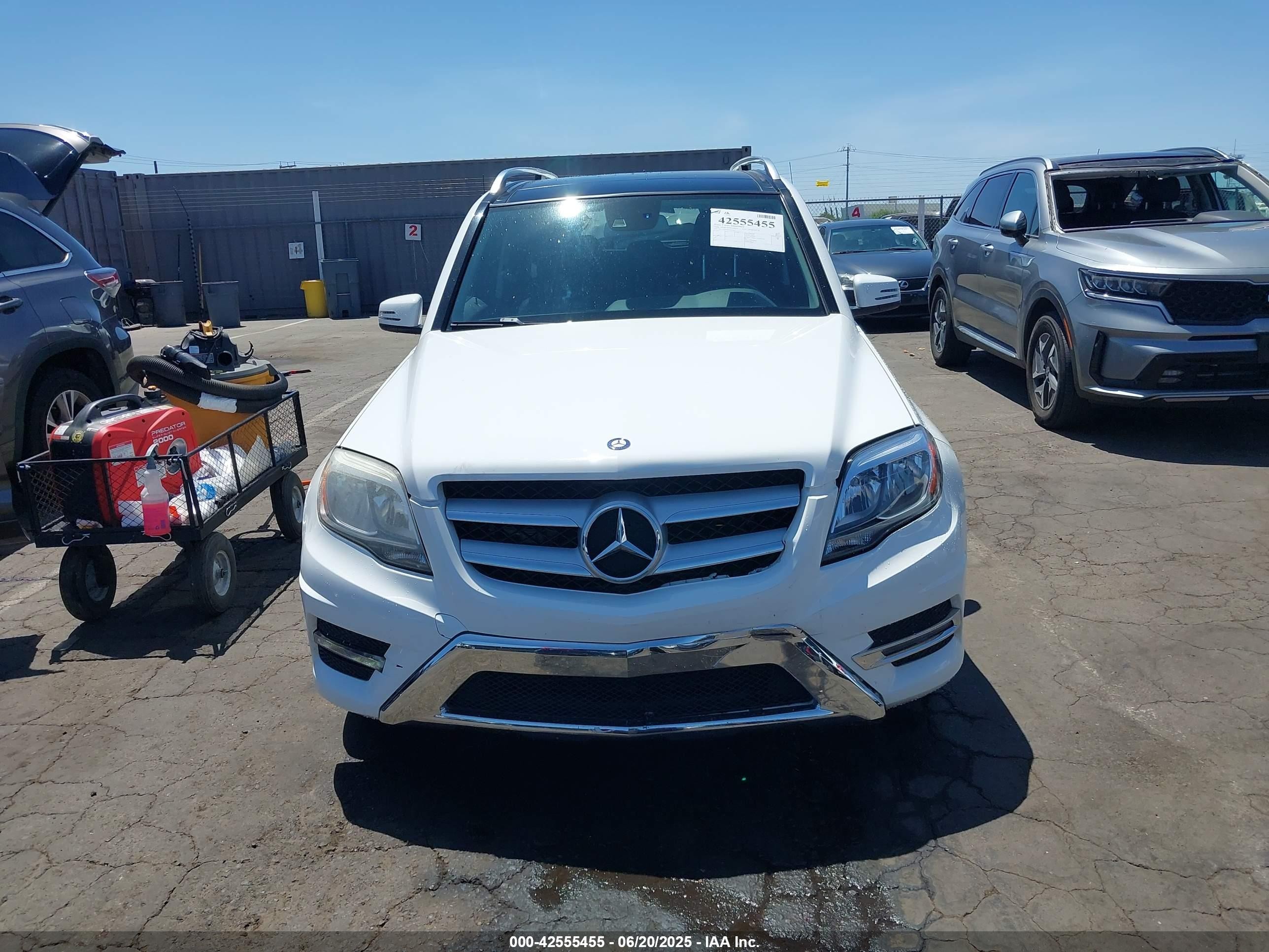 2015 Mercedes-benz Glk 250 Bluetec 4matic White vin: WDCGG0EBXFG422453