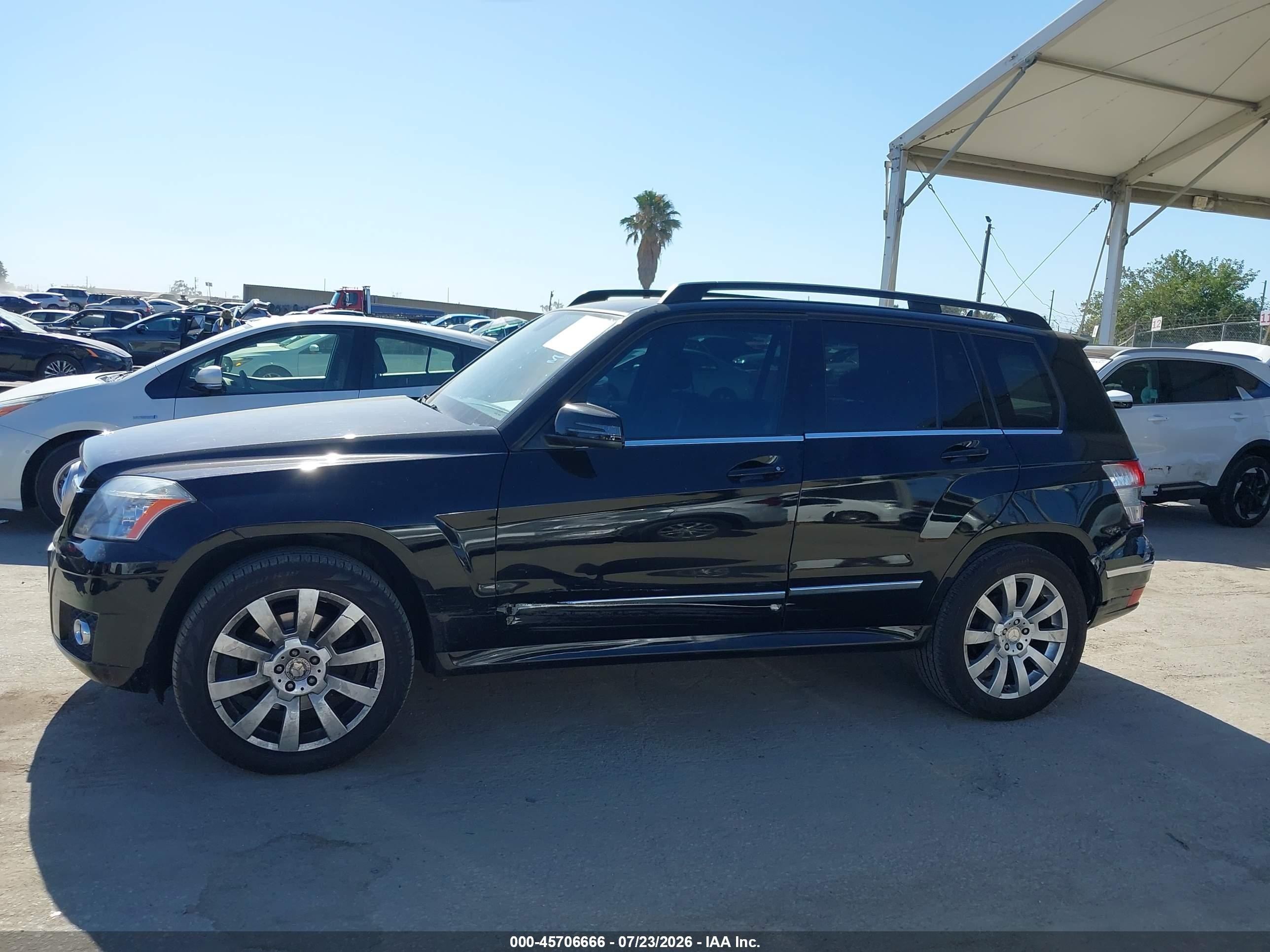 2012 Mercedes-benz Glk 350   Черный vin: WDCGG5GB0CF883785