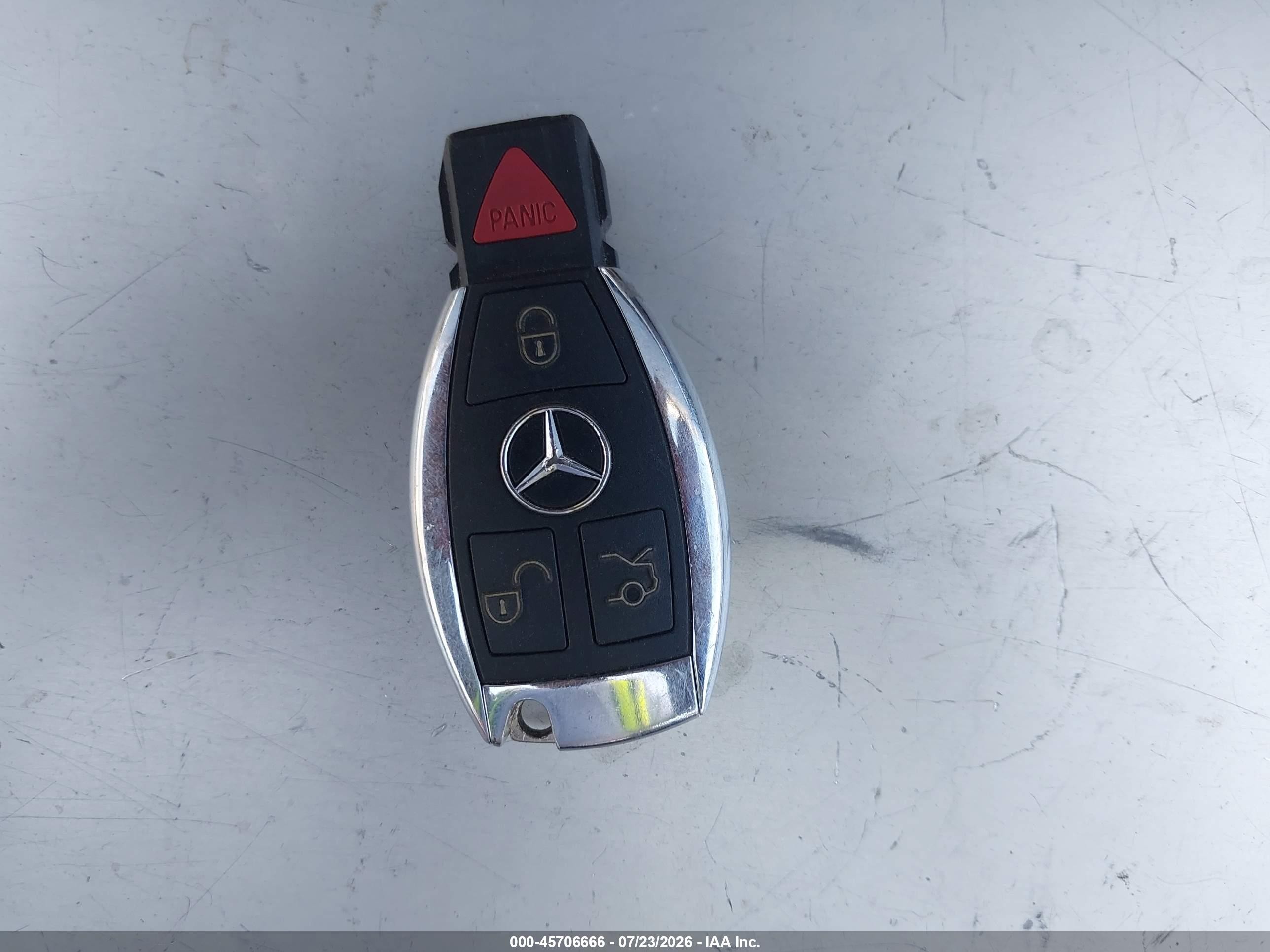 2012 Mercedes-benz Glk 350   Черный vin: WDCGG5GB0CF883785