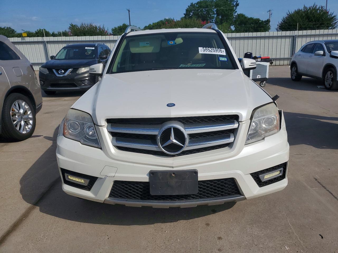 2012 Mercedes-benz Glk 350 White vin: WDCGG5GB1CF849483