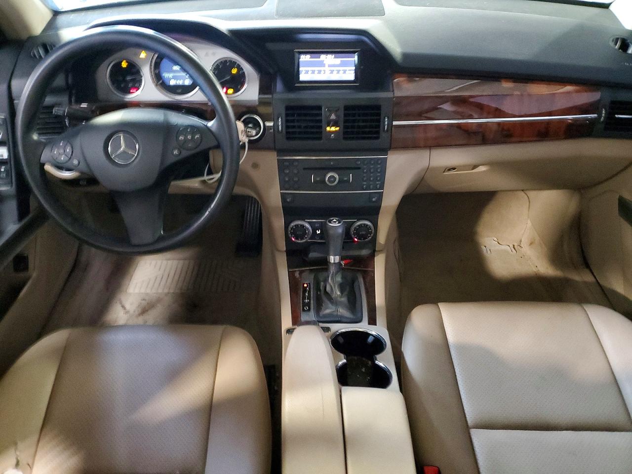 2012 Mercedes-benz Glk 350 White vin: WDCGG5GB1CF872049