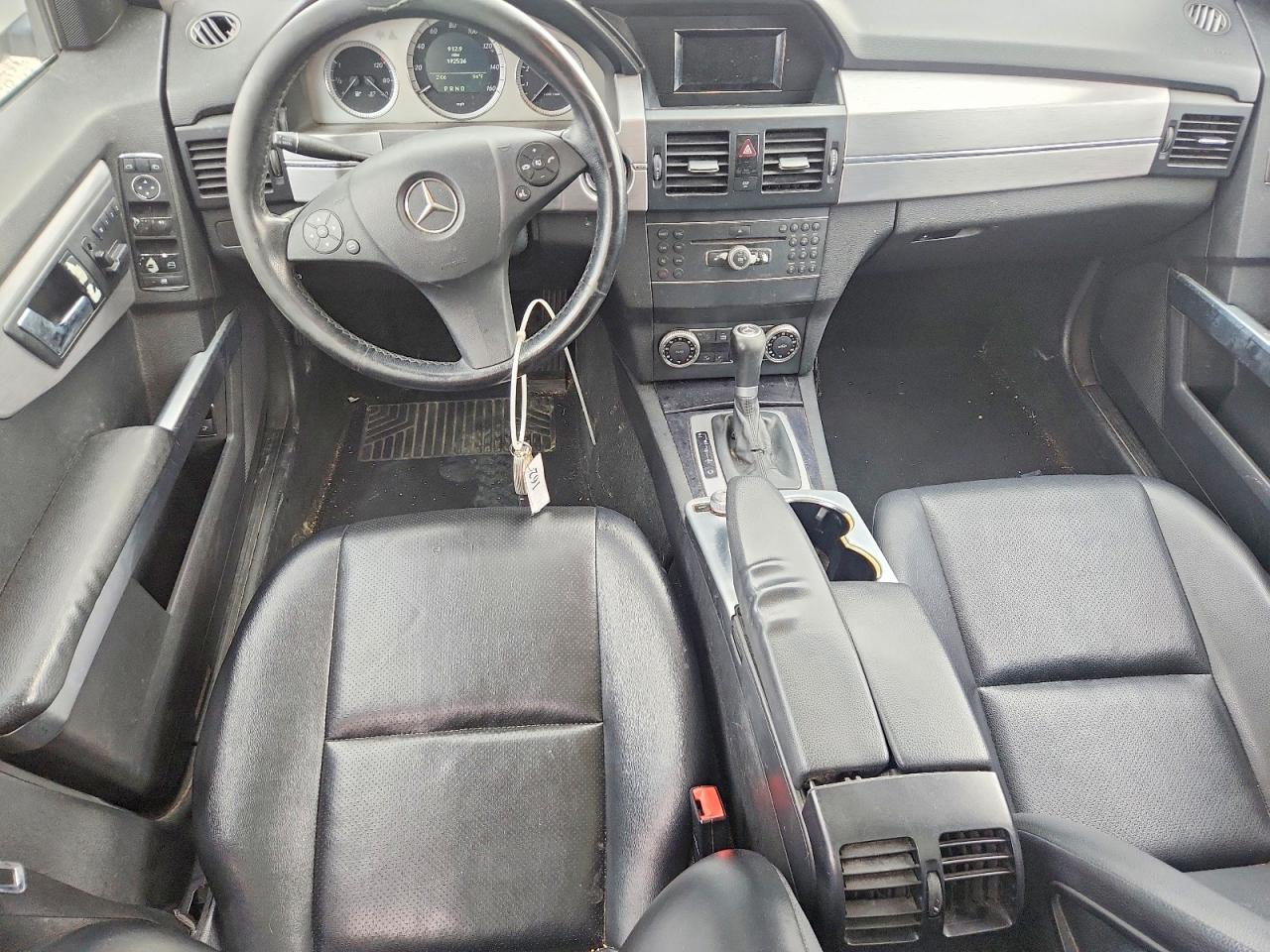 2010 Mercedes-benz Glk 350 White vin: WDCGG5GB2AF337714