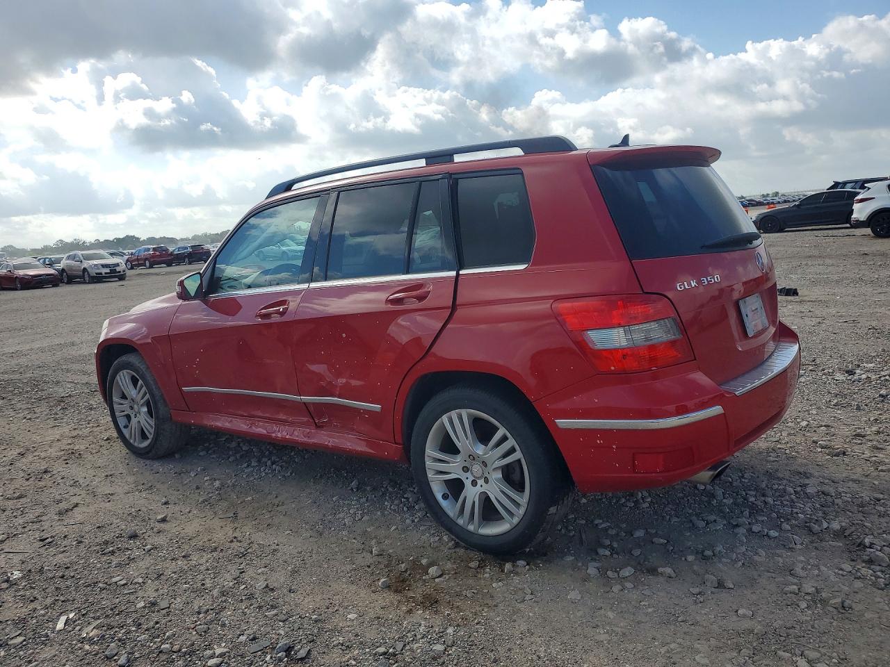 2011 Mercedes-benz Glk 350 Красный vin: WDCGG5GB2BF551796