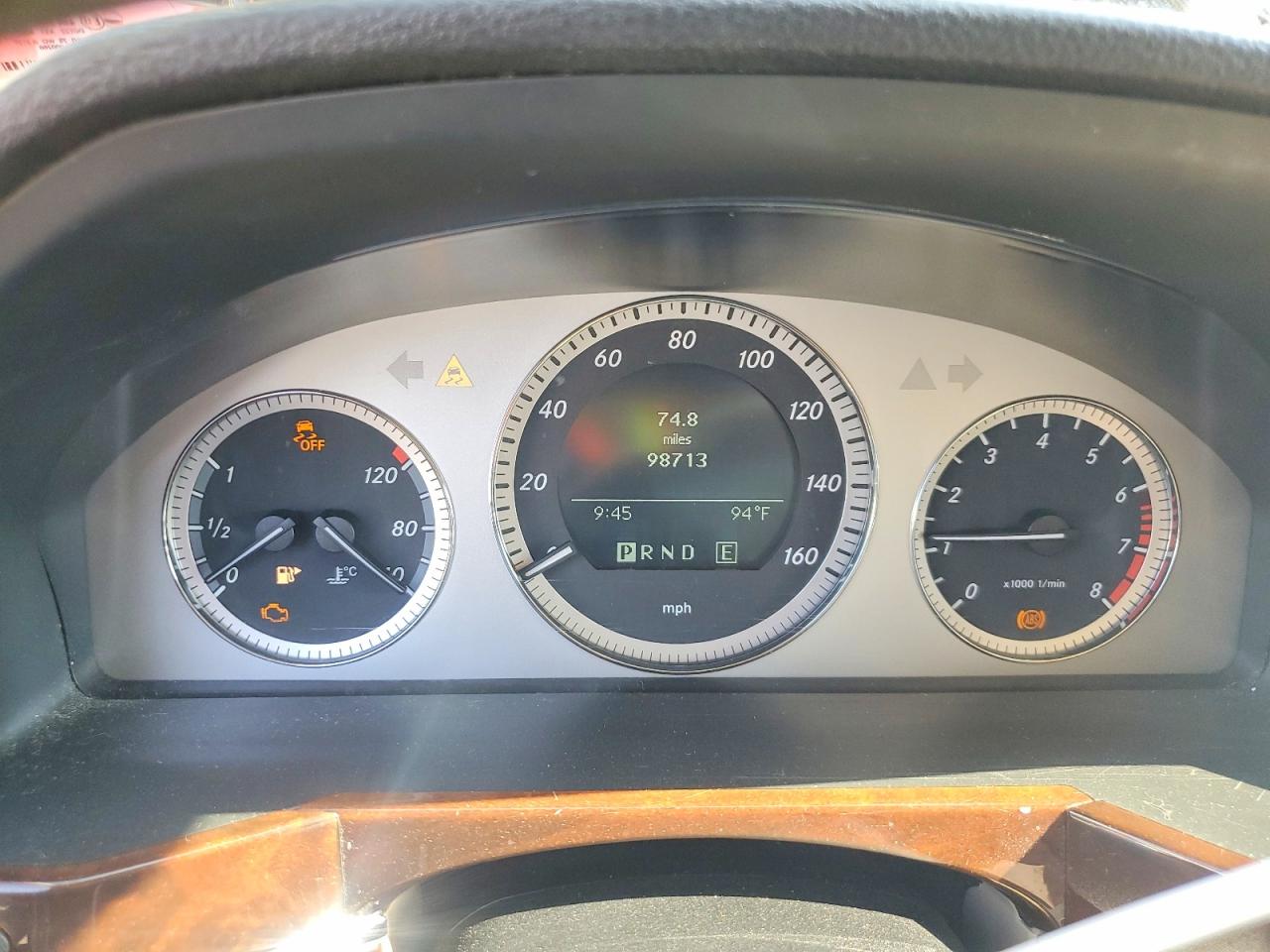 2011 Mercedes-benz Glk 350 Red vin: WDCGG5GB2BF619465