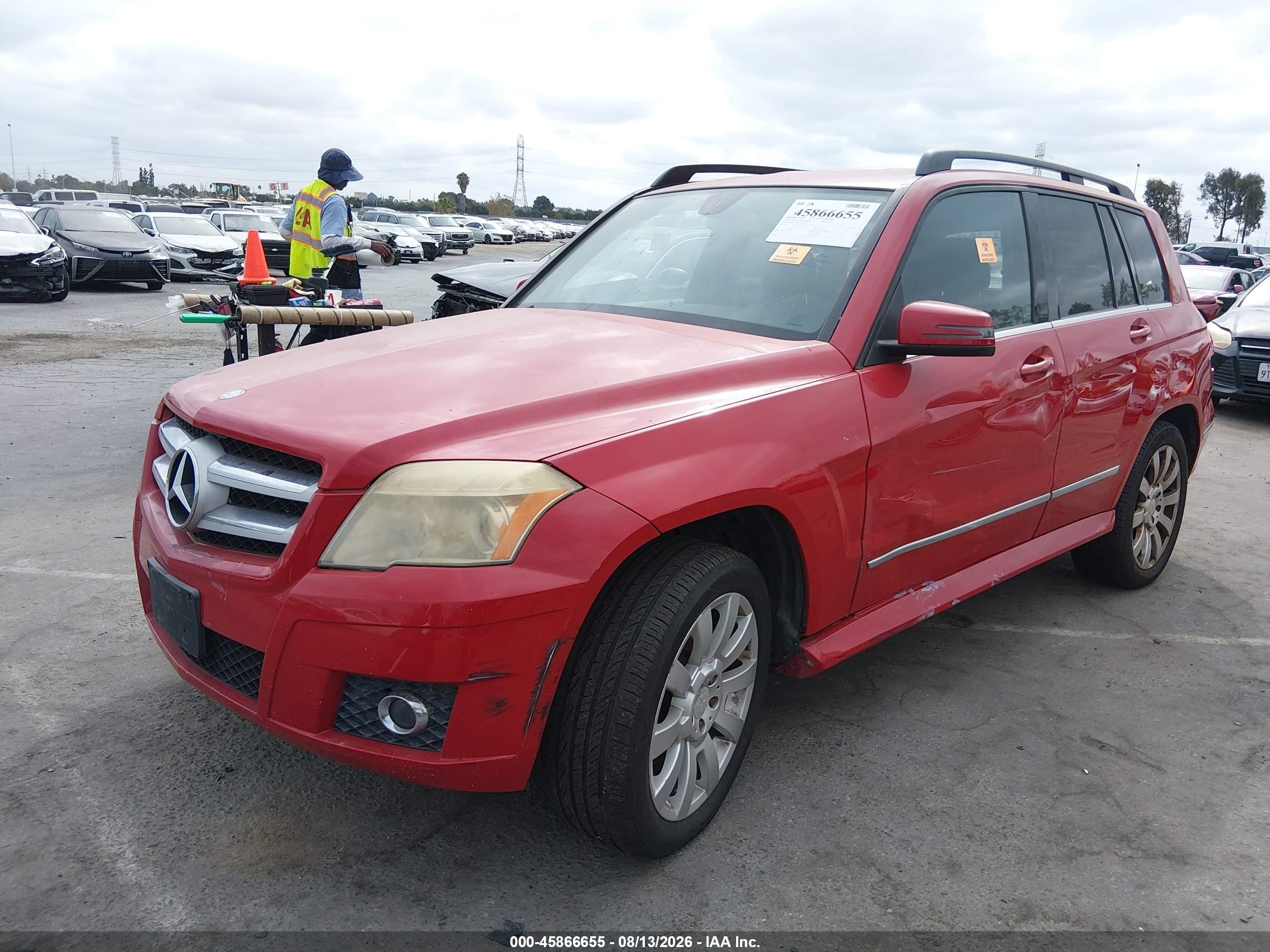 2010 Mercedes-benz Glk 350   Red vin: WDCGG5GB3AF346986