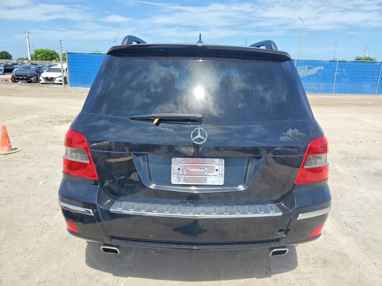 2010 Mercedes-benz Glk 350 Black vin: WDCGG5GB3AF355137
