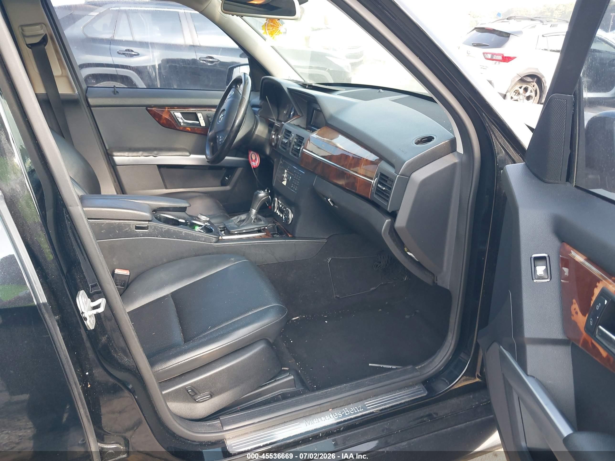 2010 Mercedes-benz Glk 350 Black vin: WDCGG5GB3AF415854