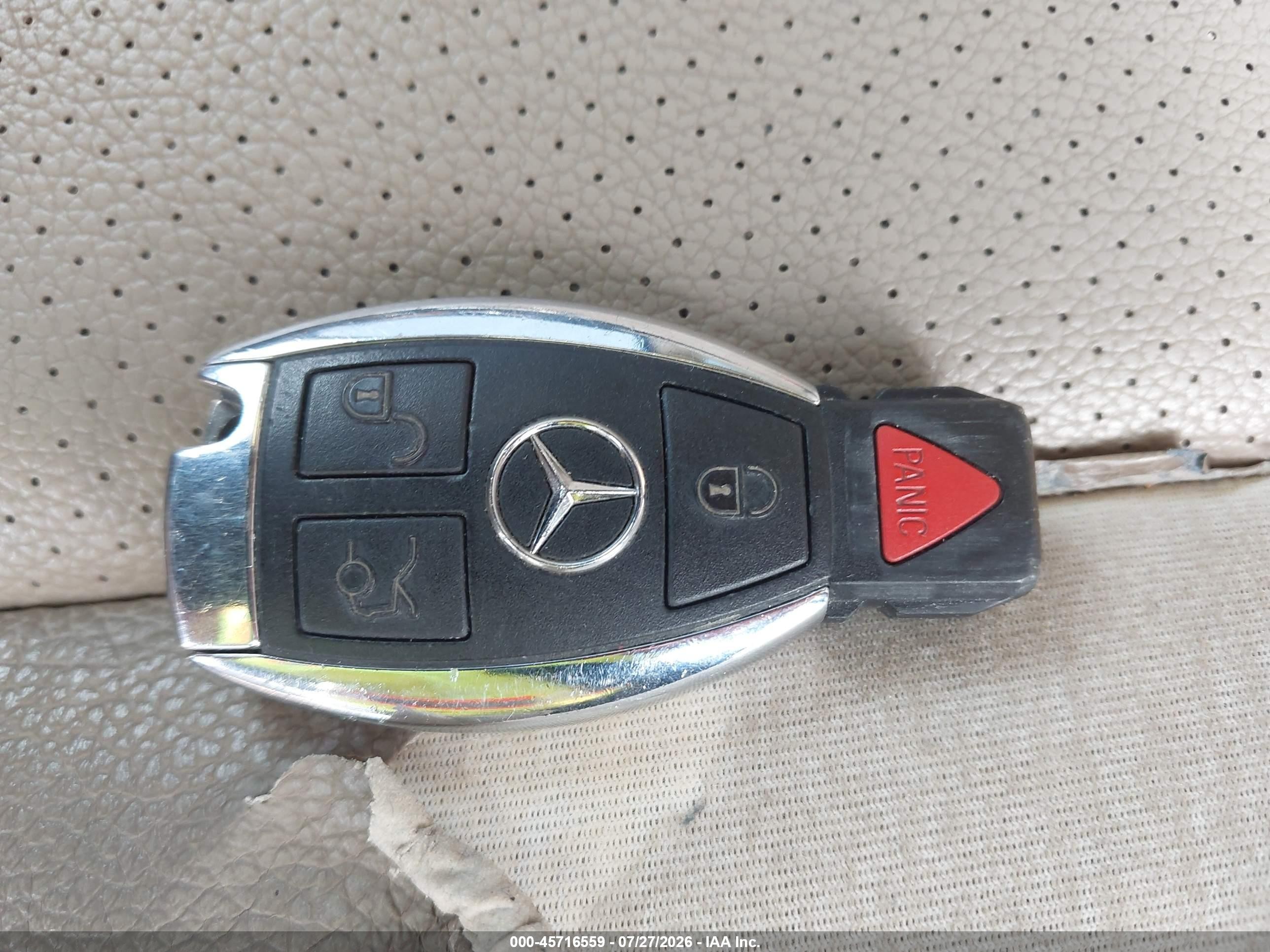2012 Mercedes-benz Glk 350   Черный vin: WDCGG5GB3CF752754
