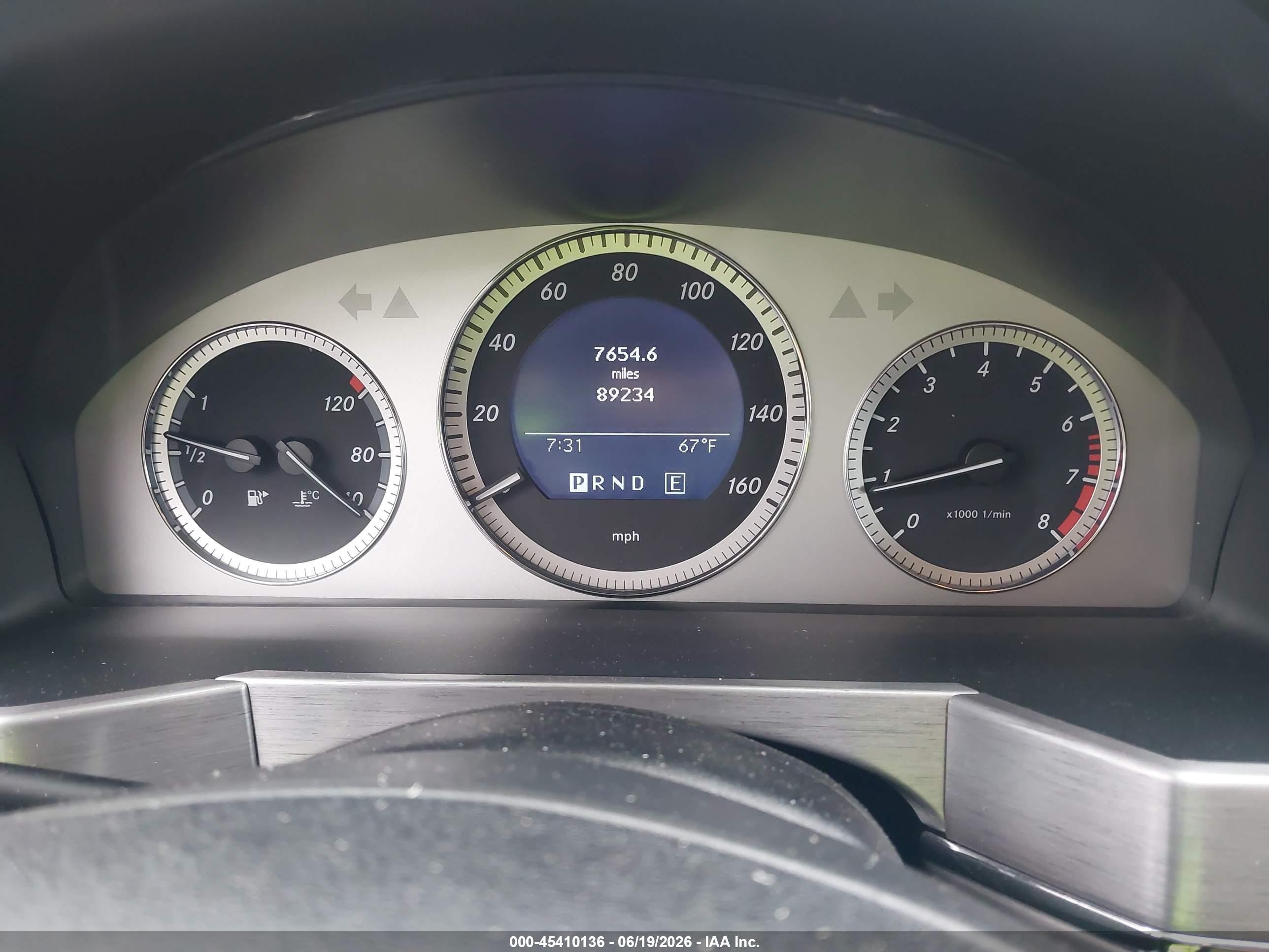 2012 Mercedes-benz Glk 350   White vin: WDCGG5GB3CF790775