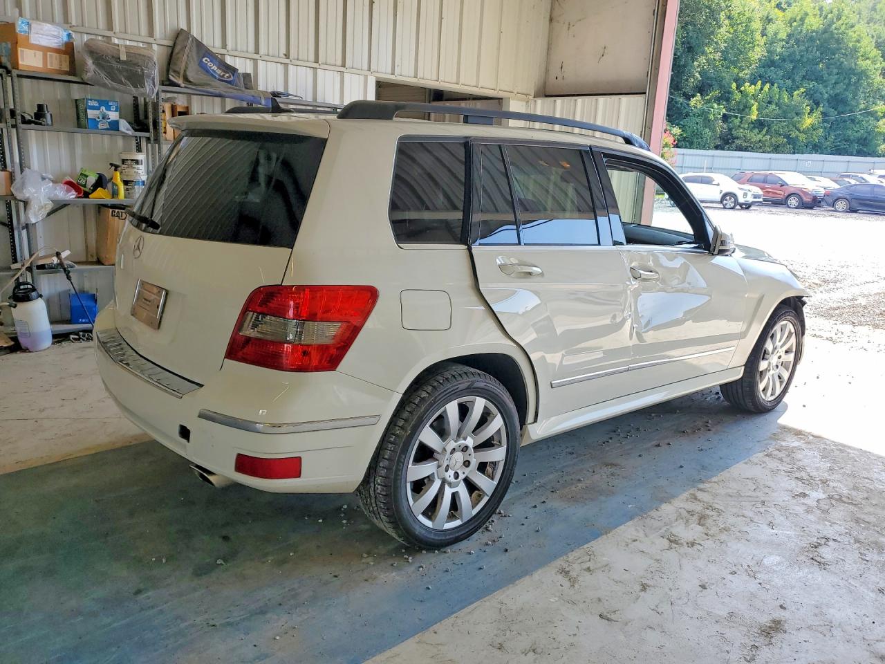 2012 Mercedes-benz Glk 350 White vin: WDCGG5GB3CF878032