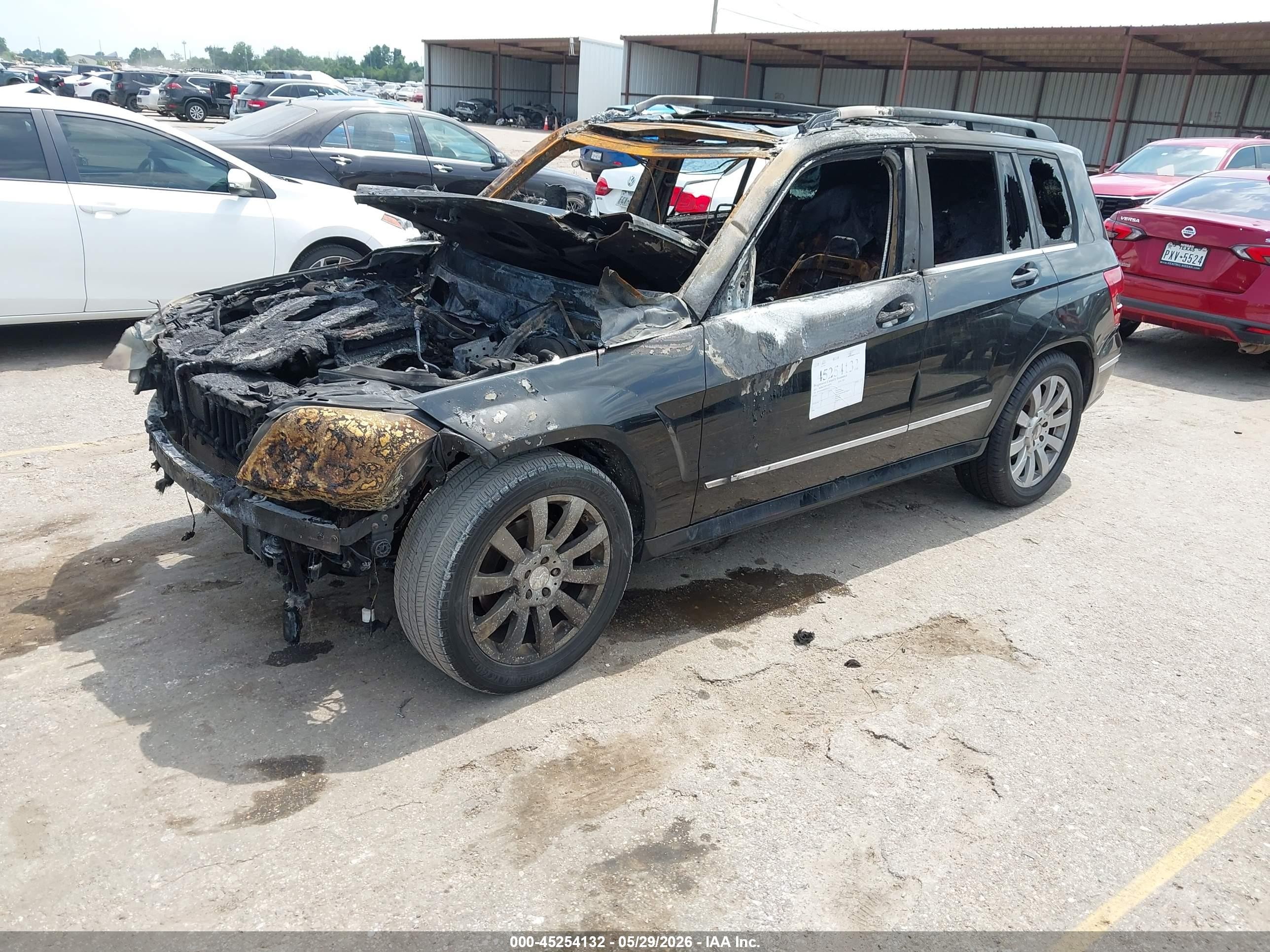 2011 Mercedes-benz Glk 350   Black vin: WDCGG5GB4BF564274