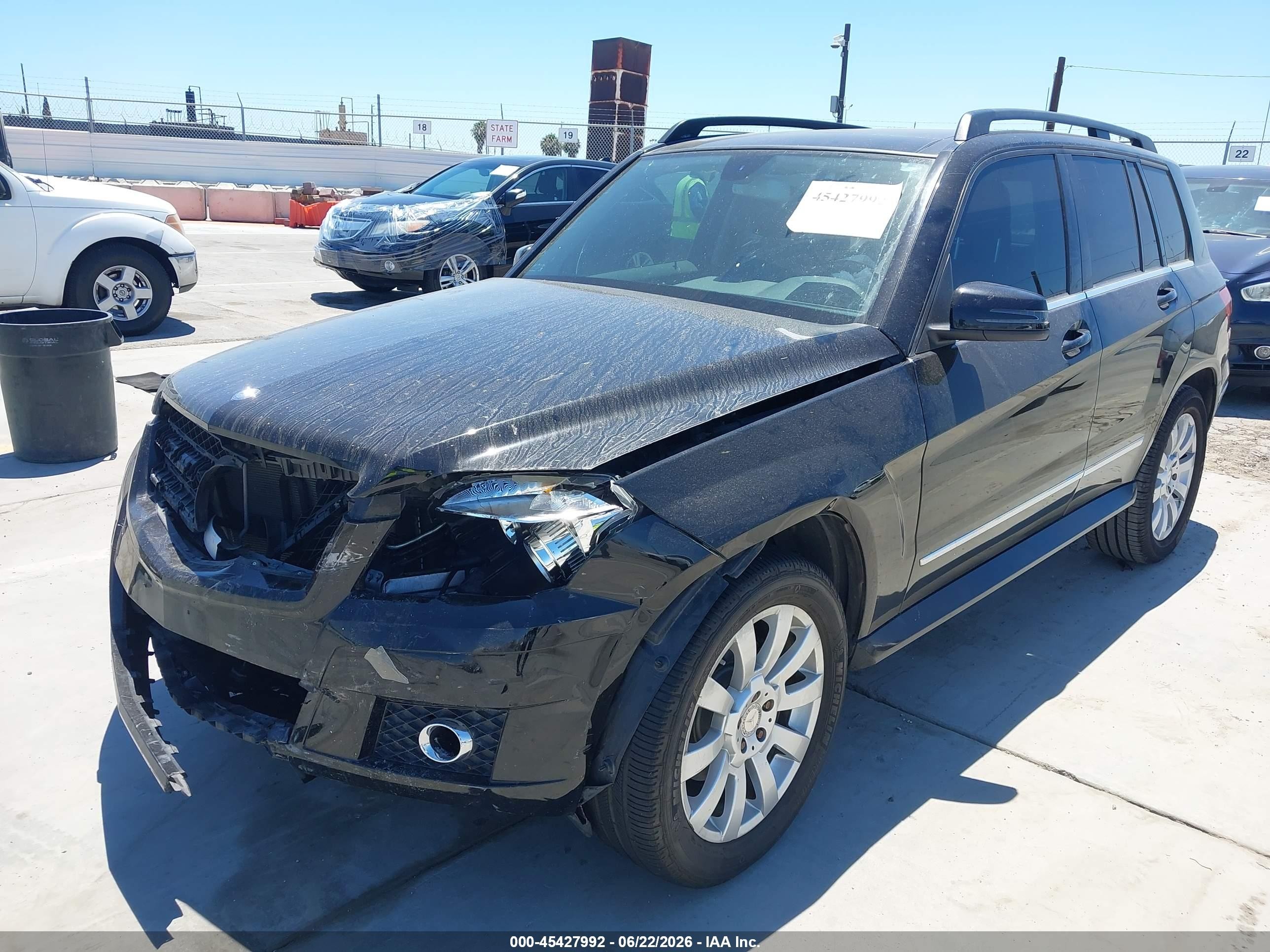 2010 Mercedes-benz Glk 350   Black vin: WDCGG5GB5AF423034