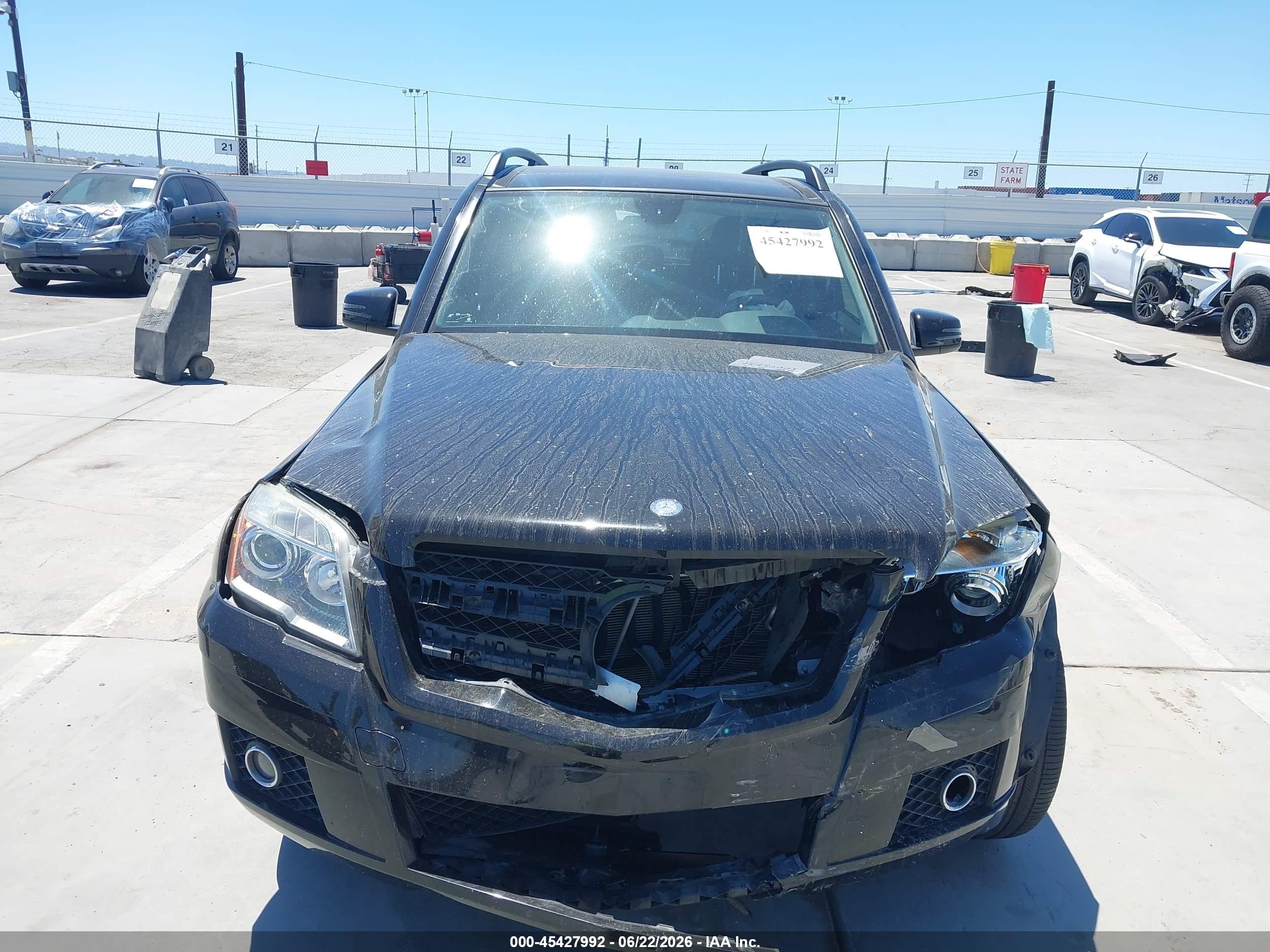 2010 Mercedes-benz Glk 350   Black vin: WDCGG5GB5AF423034