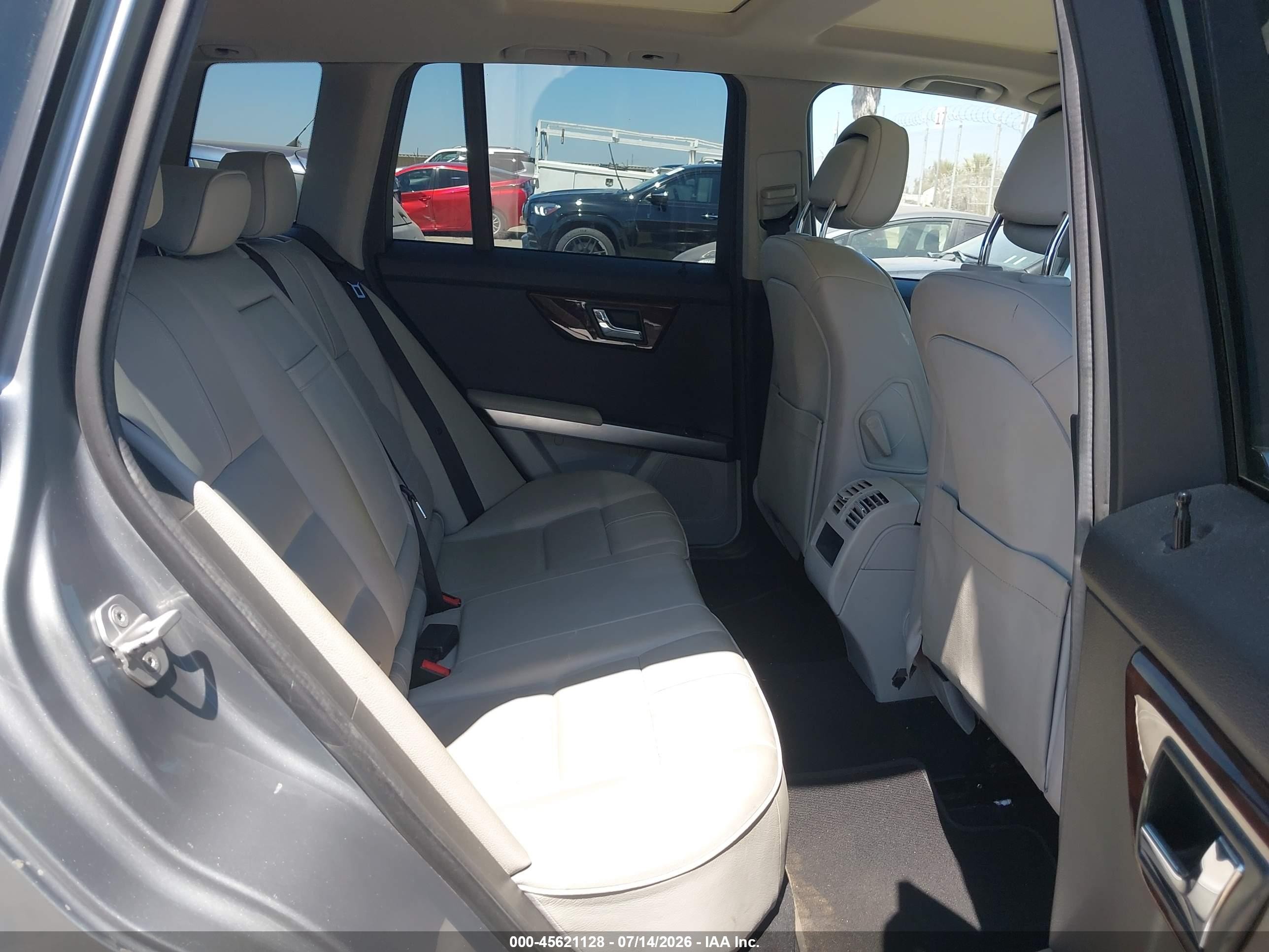 2010 Mercedes-benz Glk 350   Gray vin: WDCGG5GB5AF505491