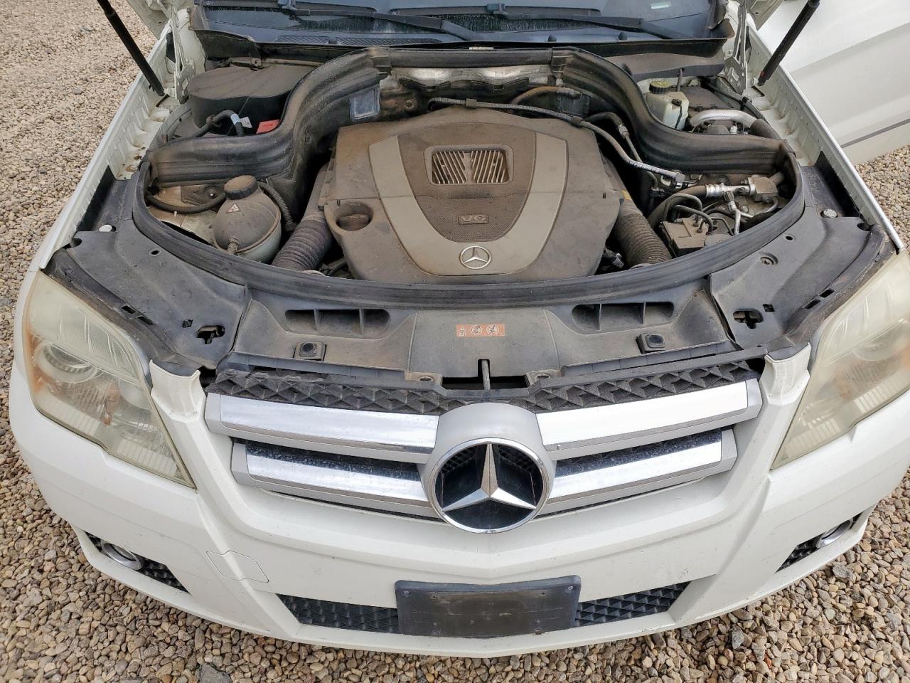 2011 Mercedes-benz Glk 350 White vin: WDCGG5GB5BF527122