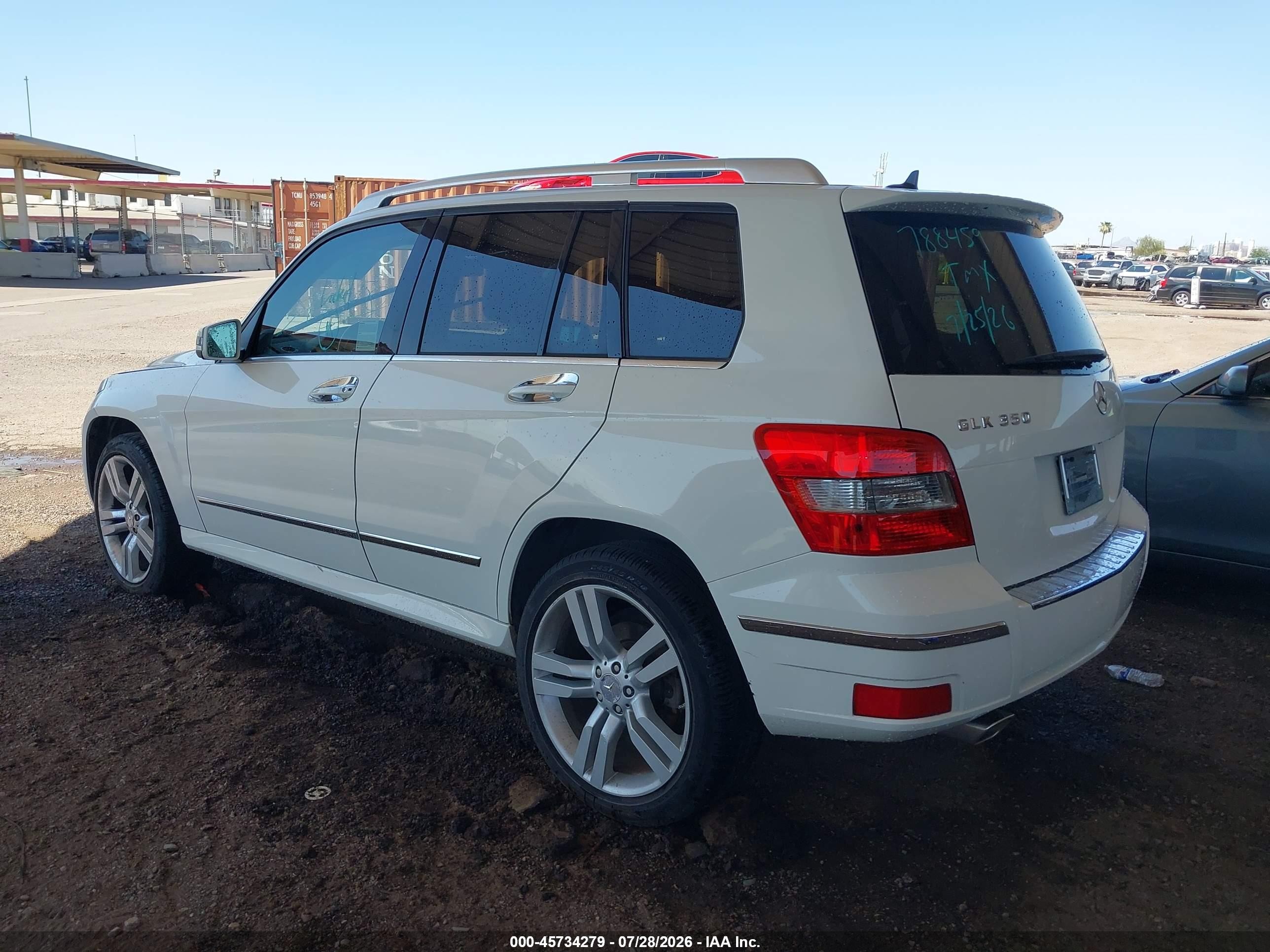 2012 Mercedes-benz Glk 350   Белый vin: WDCGG5GB5CF788459