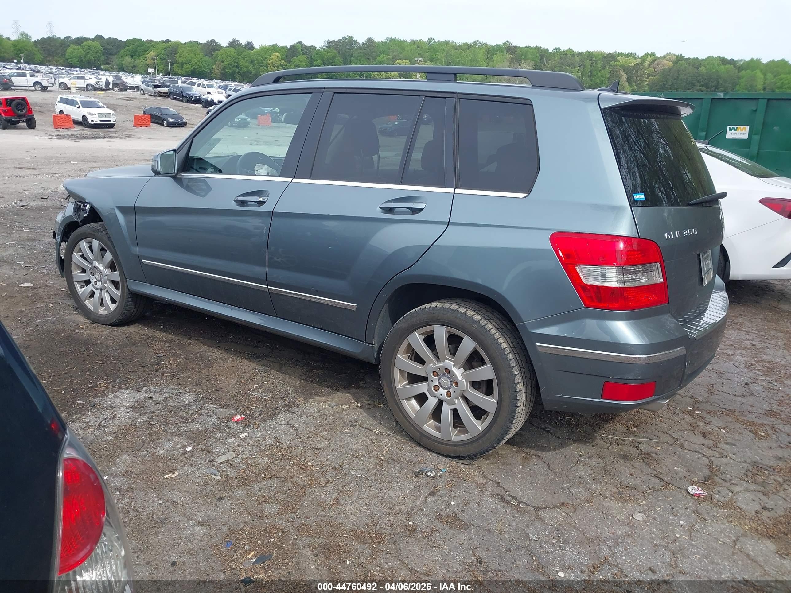 2012 Mercedes-benz Glk 350   Blue vin: WDCGG5GB5CF889162