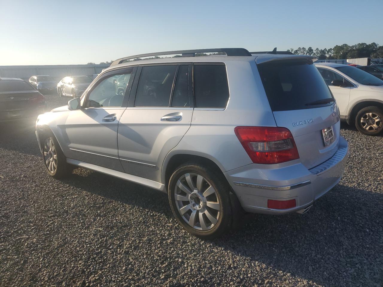 2012 Mercedes-benz Glk 350 Silver vin: WDCGG5GB6CF736712