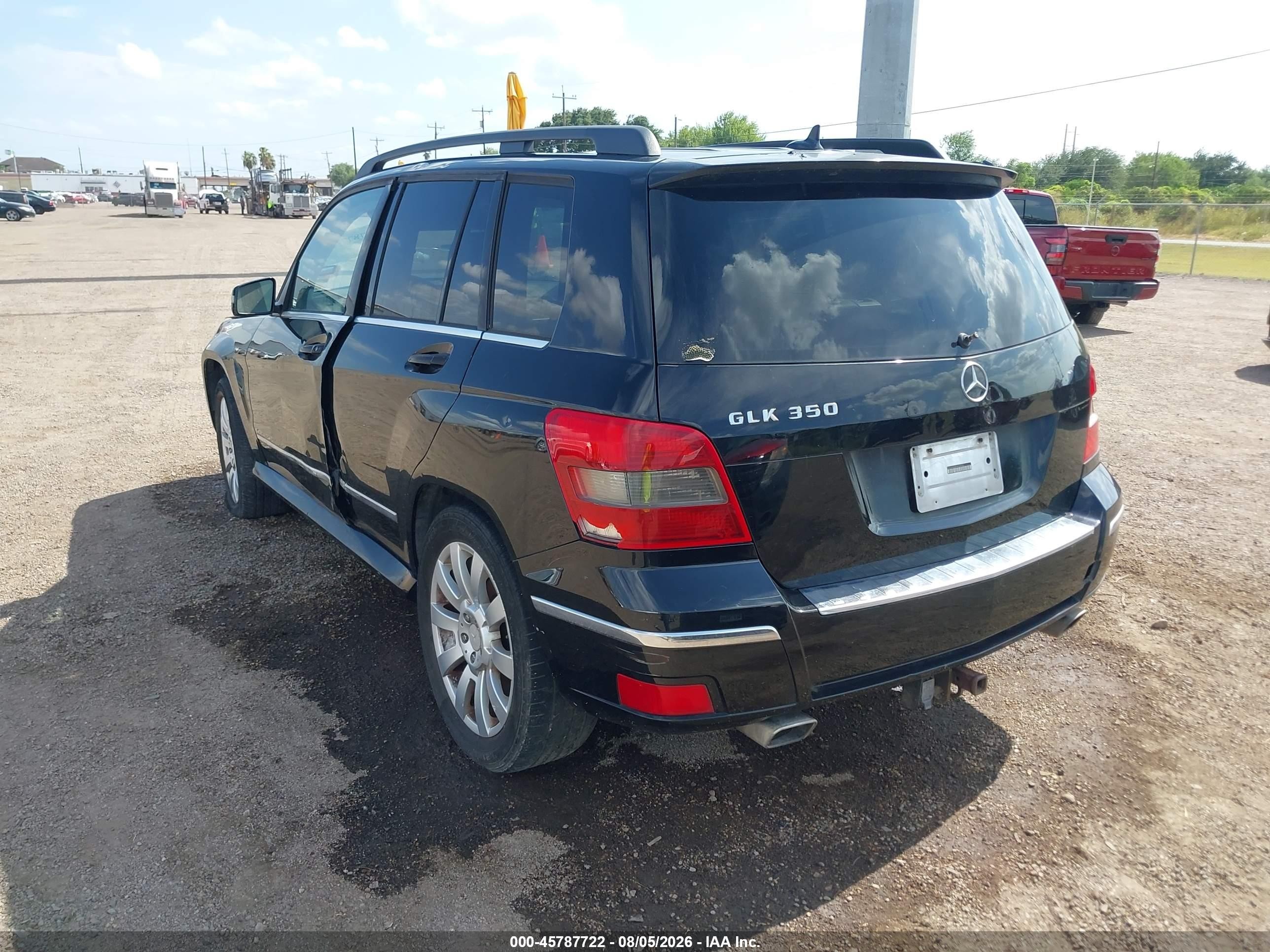 2010 Mercedes-benz Glk 350   Black vin: WDCGG5GB7AF333030