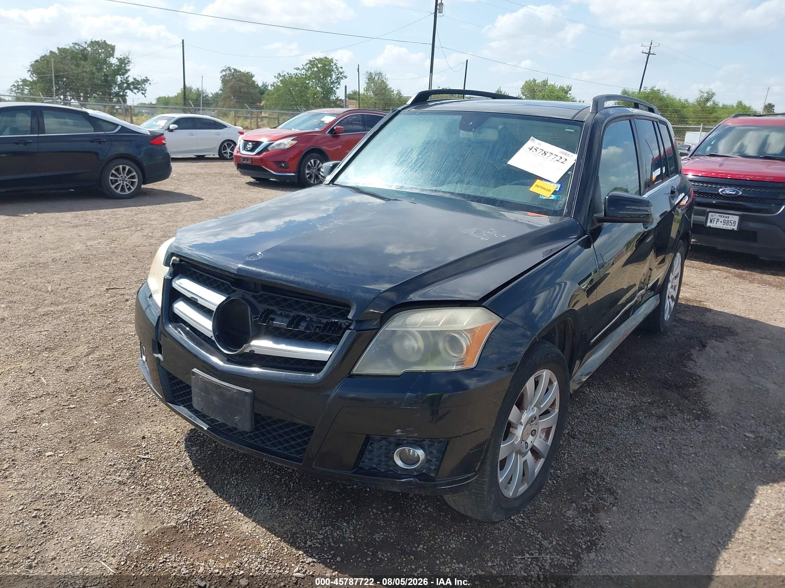 2010 Mercedes-benz Glk 350   Black vin: WDCGG5GB7AF333030