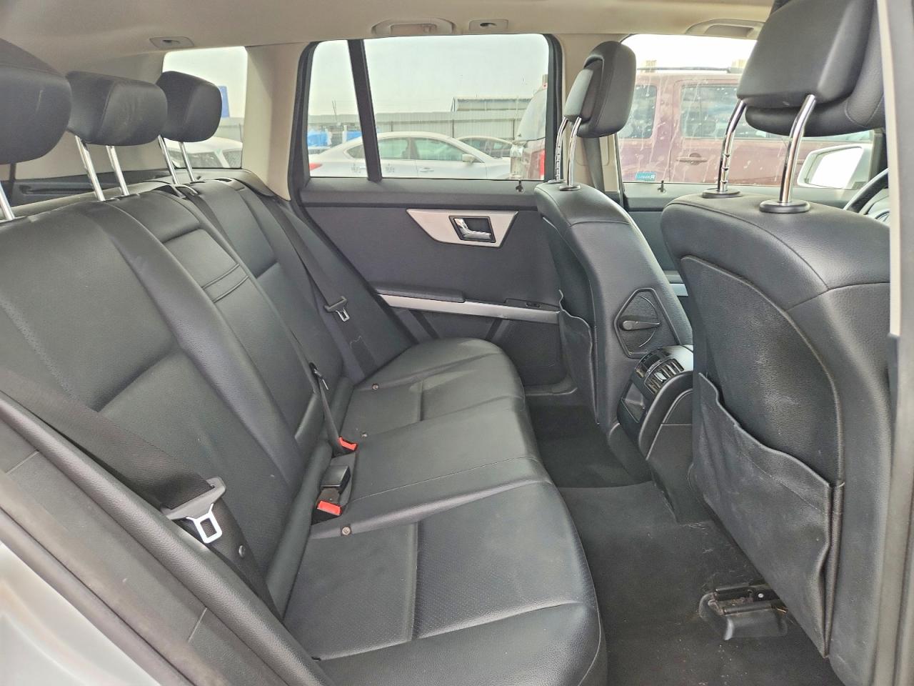 2010 Mercedes-benz Glk 350 Silver vin: WDCGG5GB7AF350555