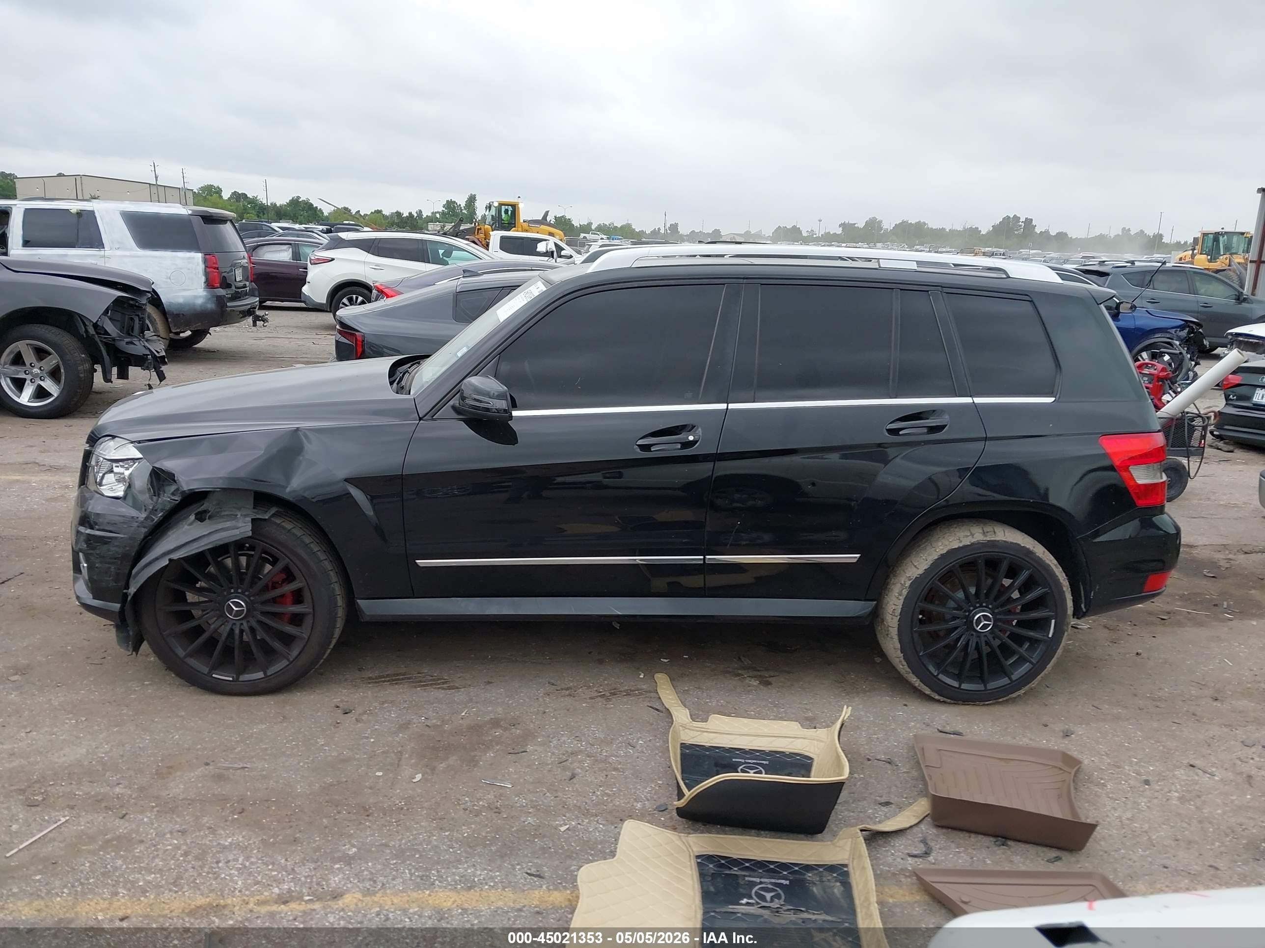 2010 Mercedes-benz Glk 350   Черный vin: WDCGG5GB8AF490372