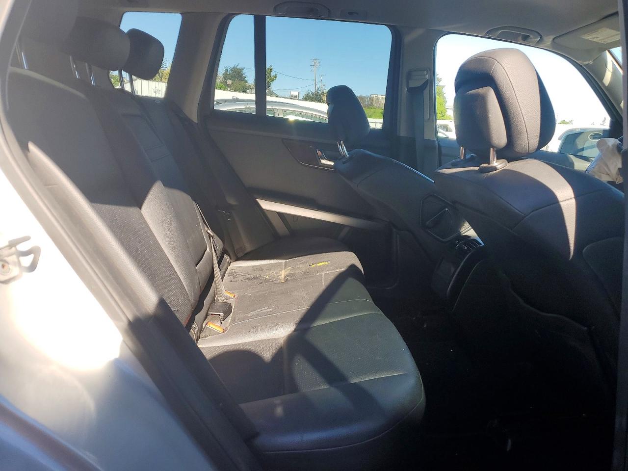 2011 Mercedes-benz Glk 350 Silver vin: WDCGG5GB8BF579196