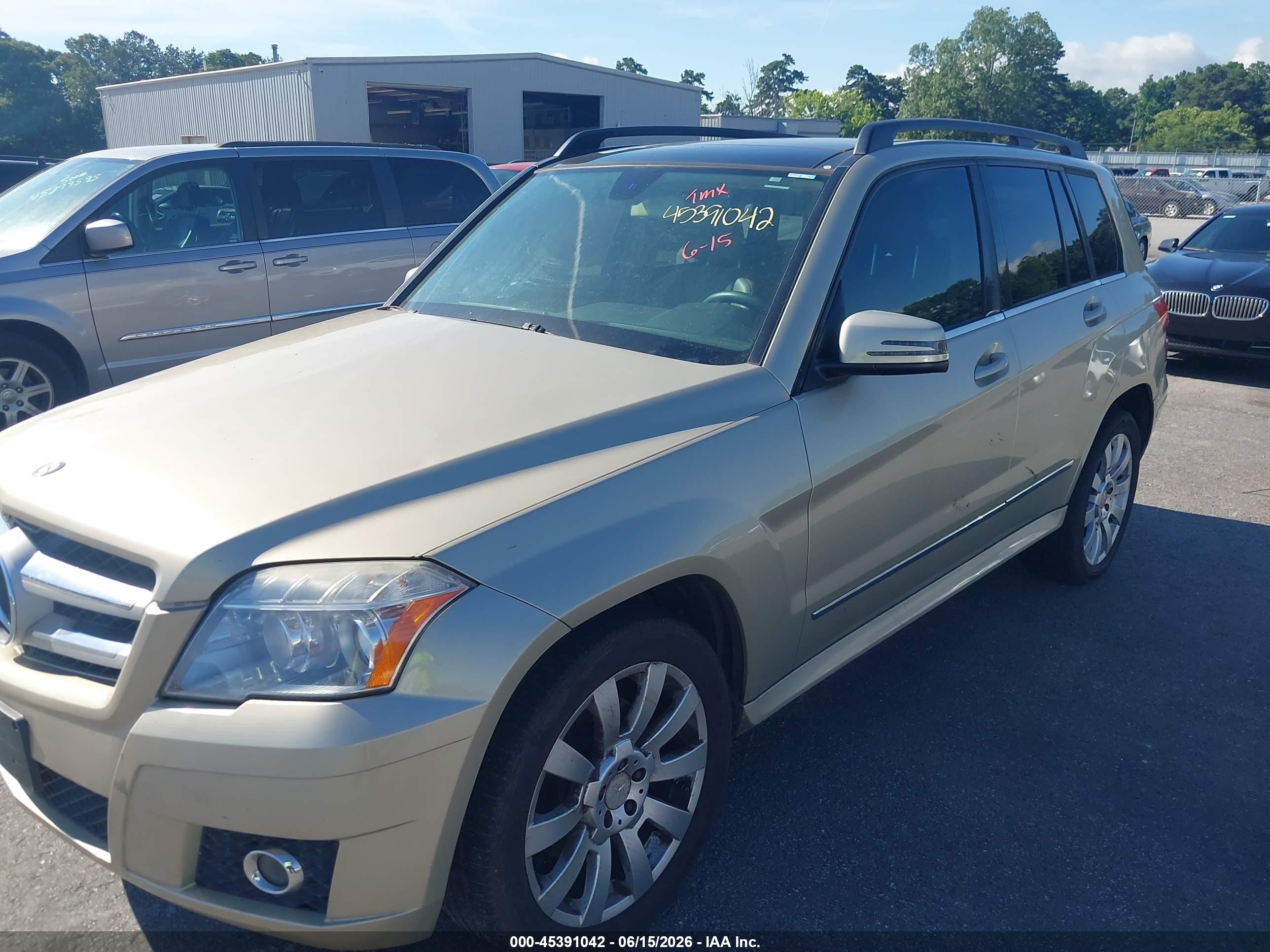 2012 Mercedes-benz Glk 350   Beige vin: WDCGG5GB8CF848234