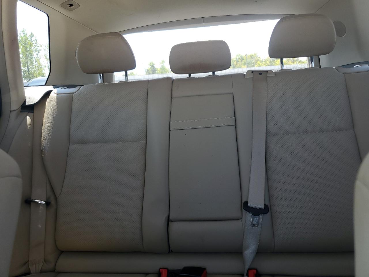 2010 Mercedes-benz Glk 350 Белый vin: WDCGG5GB9AF416409