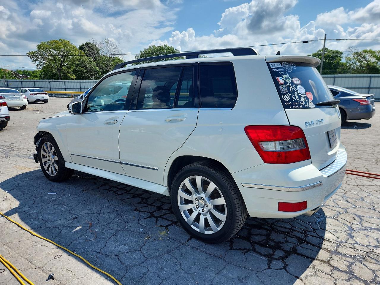 2010 Mercedes-benz Glk 350 White vin: WDCGG5GB9AF473936