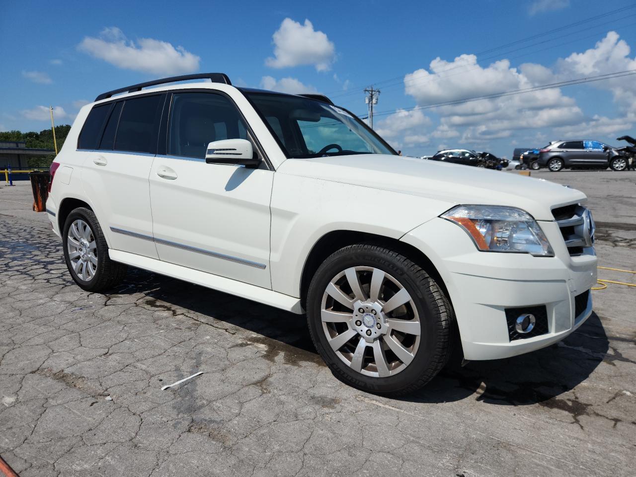 2010 Mercedes-benz Glk 350 White vin: WDCGG5GB9AF473936