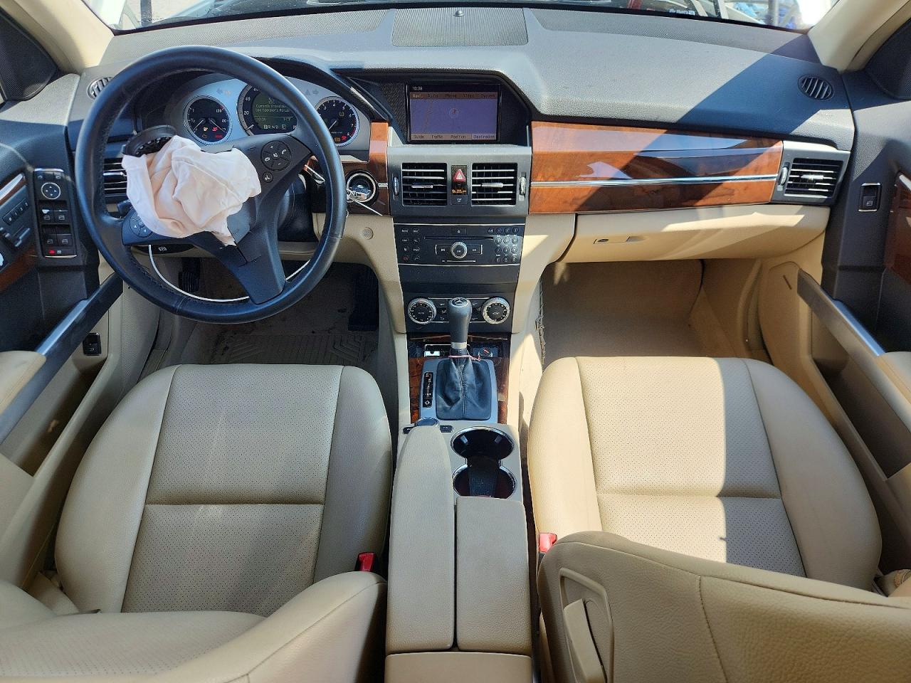 2010 Mercedes-benz Glk 350 White vin: WDCGG5GB9AF473936