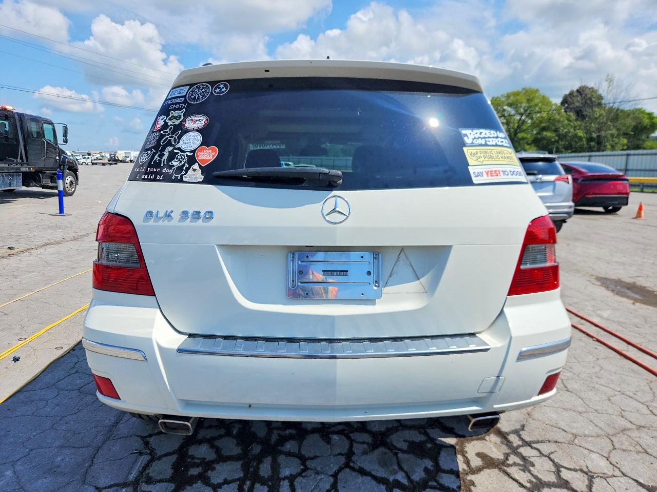 2010 Mercedes-benz Glk 350 White vin: WDCGG5GB9AF473936