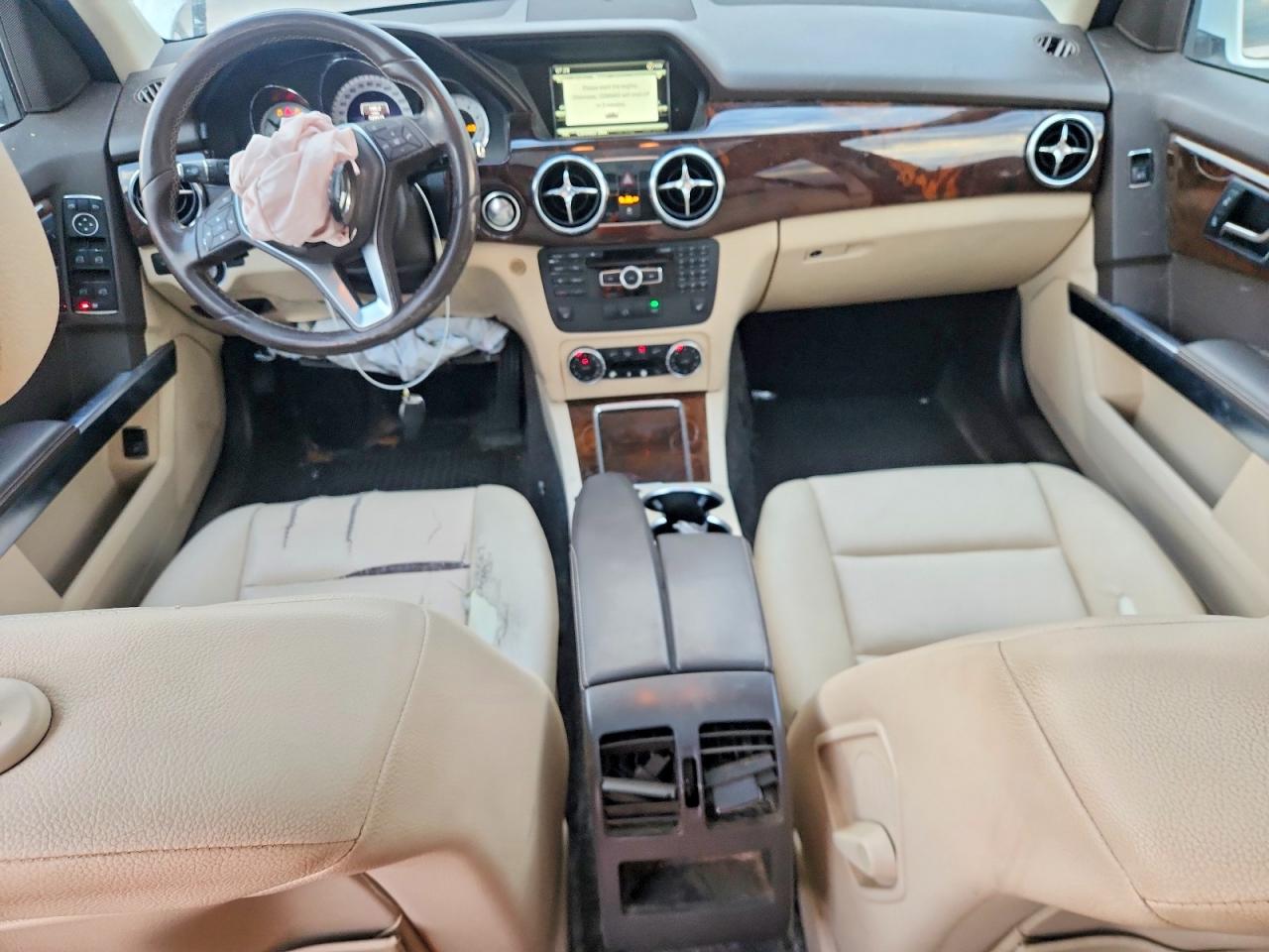 2013 Mercedes-benz Glk 350 White vin: WDCGG5HB0DF973616