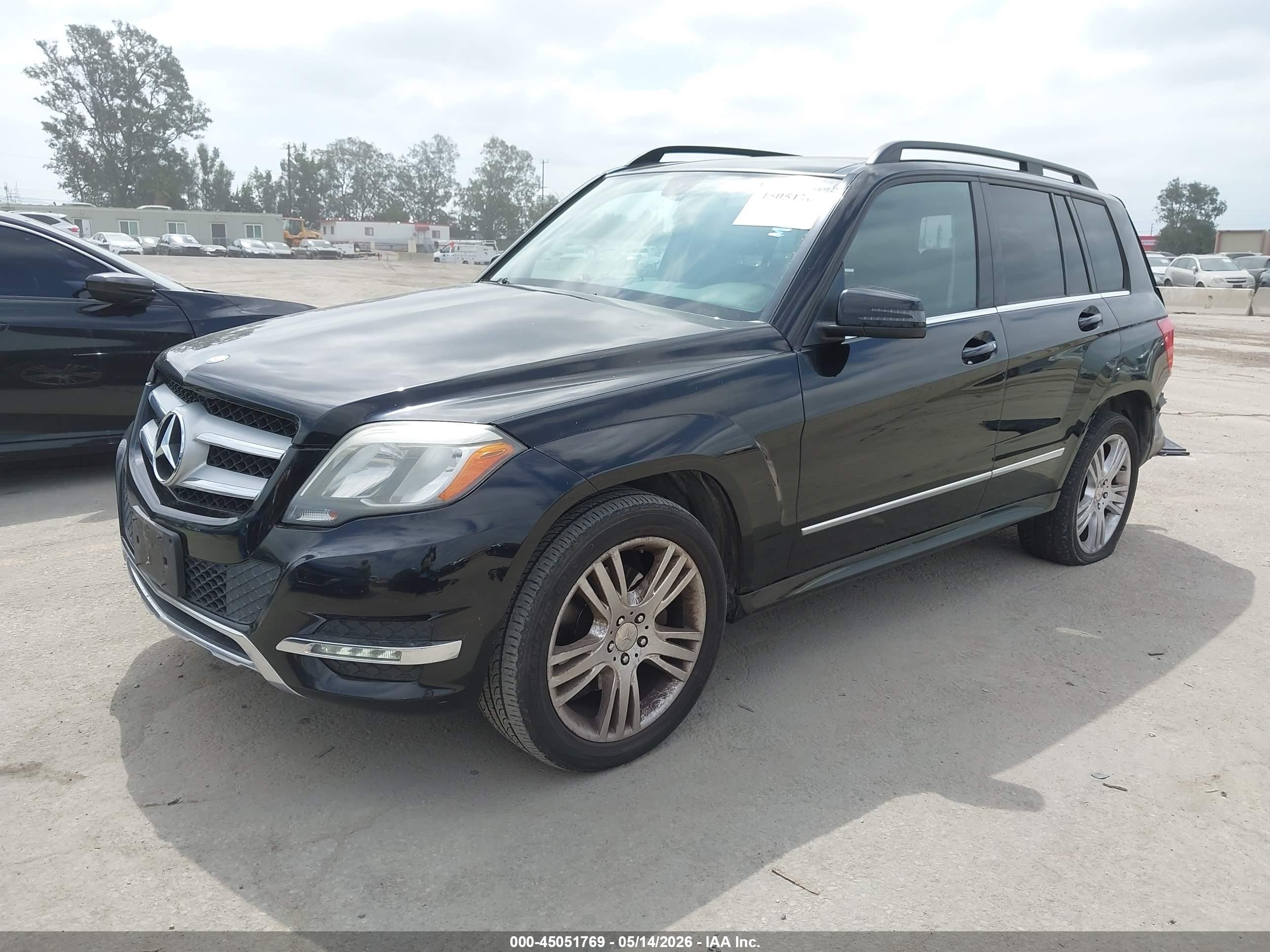 2013 Mercedes-benz Glk 350   Black vin: WDCGG5HB0DG053415