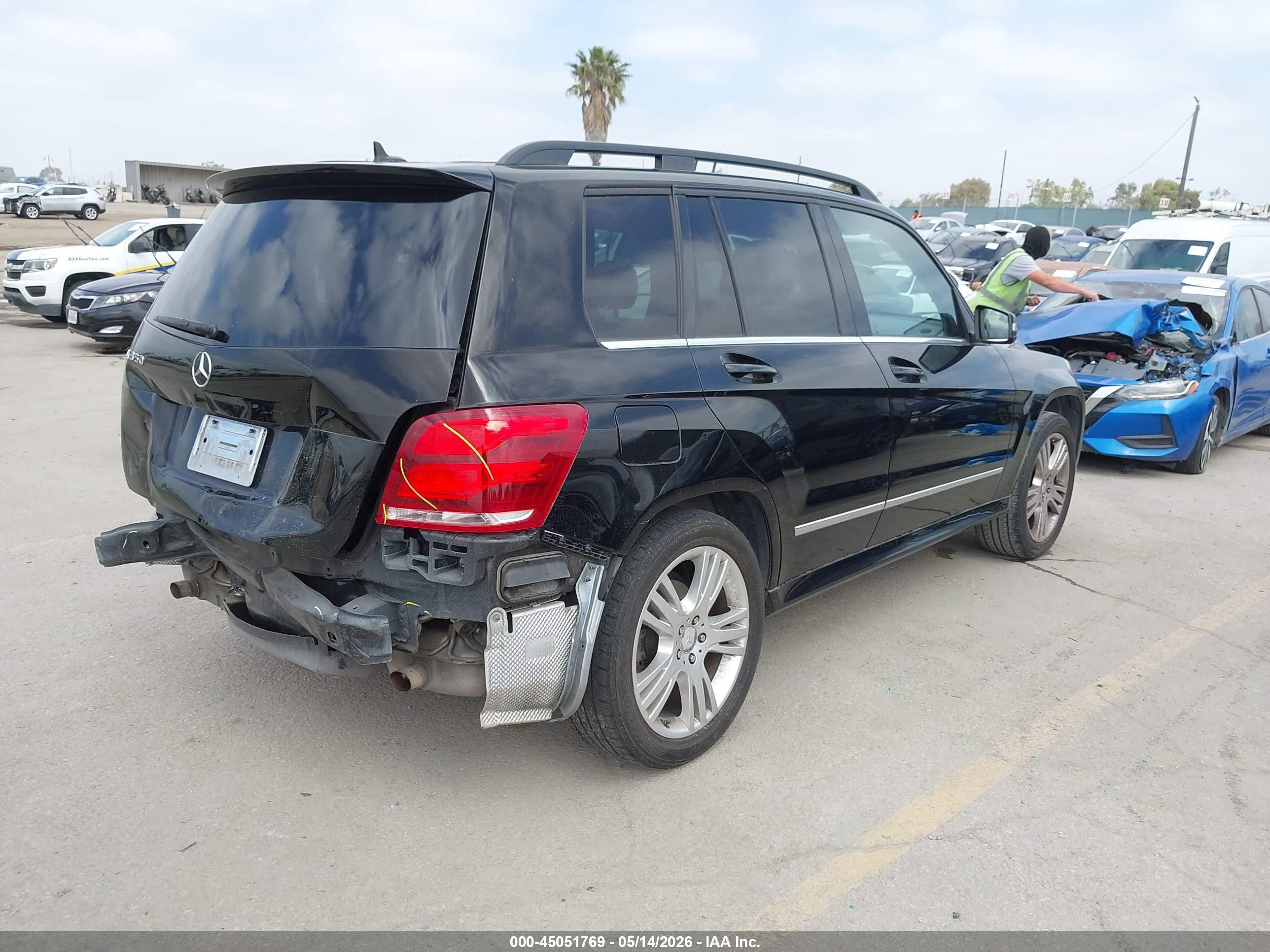 2013 Mercedes-benz Glk 350   Black vin: WDCGG5HB0DG053415