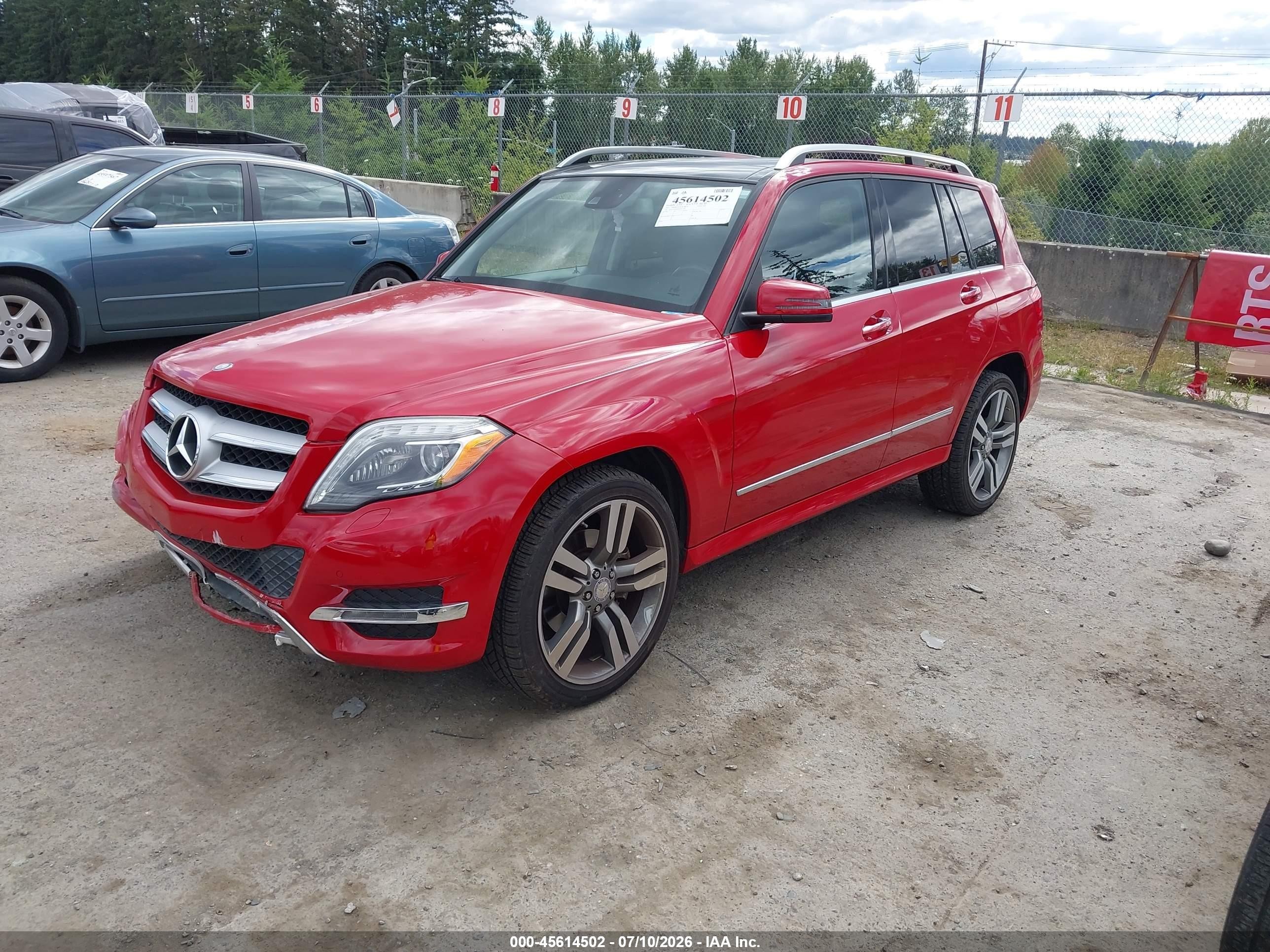 2013 Mercedes-benz Glk 350   Red vin: WDCGG5HB0DG055746
