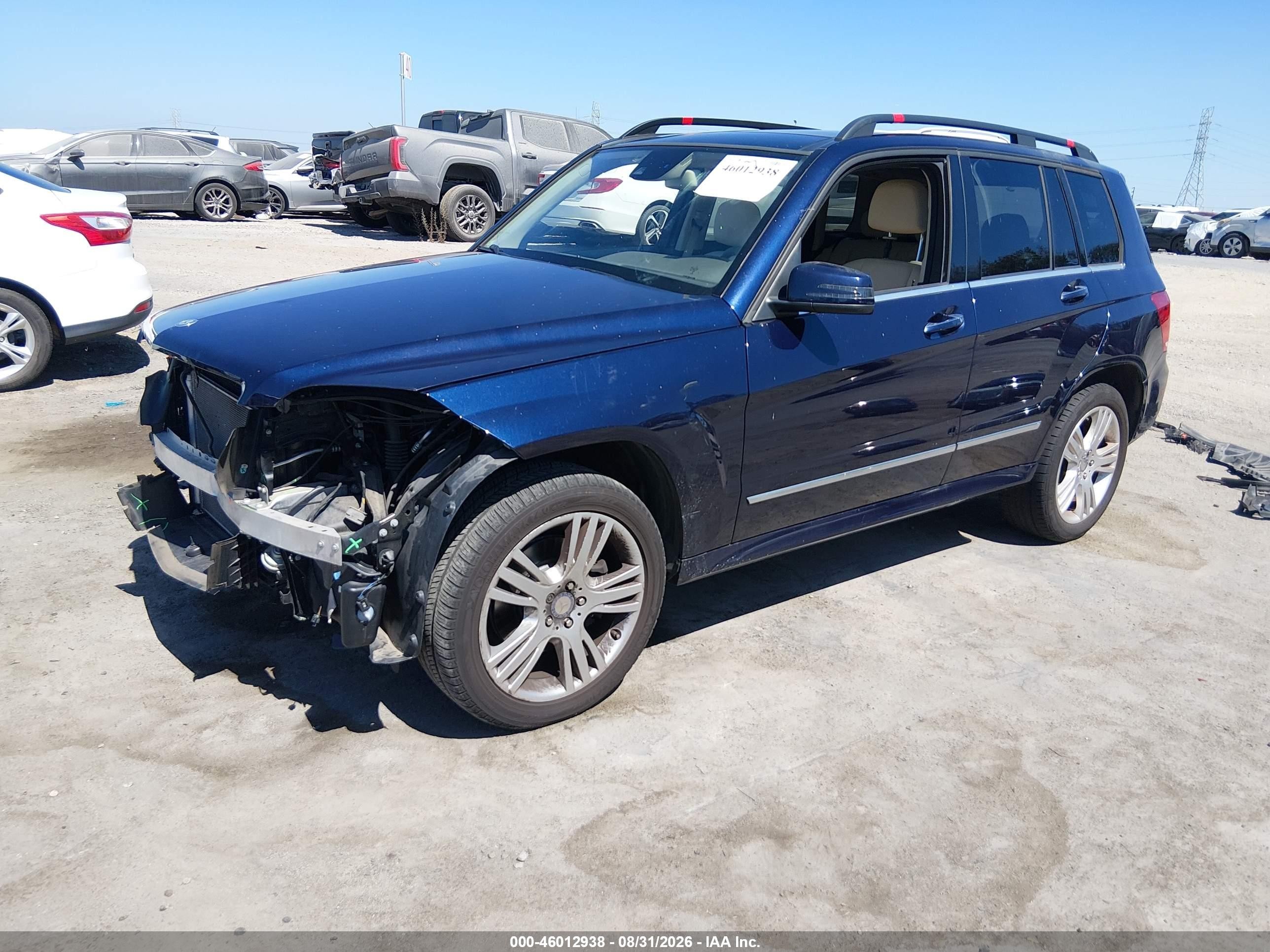 2014 Mercedes-benz Glk 350   Dark Blue vin: WDCGG5HB0EG334812