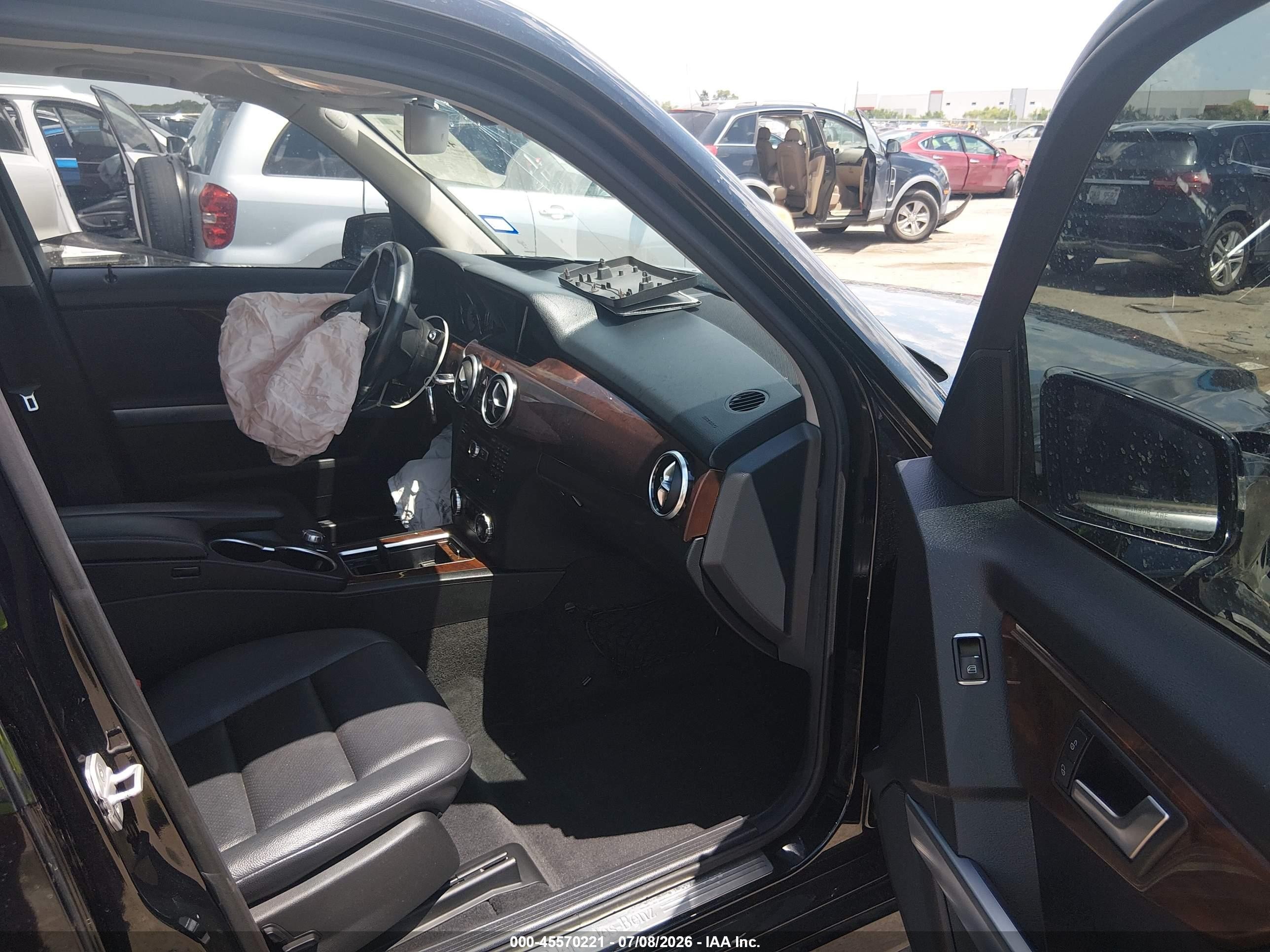 2015 Mercedes-benz Glk 350   Black vin: WDCGG5HB0FG343771
