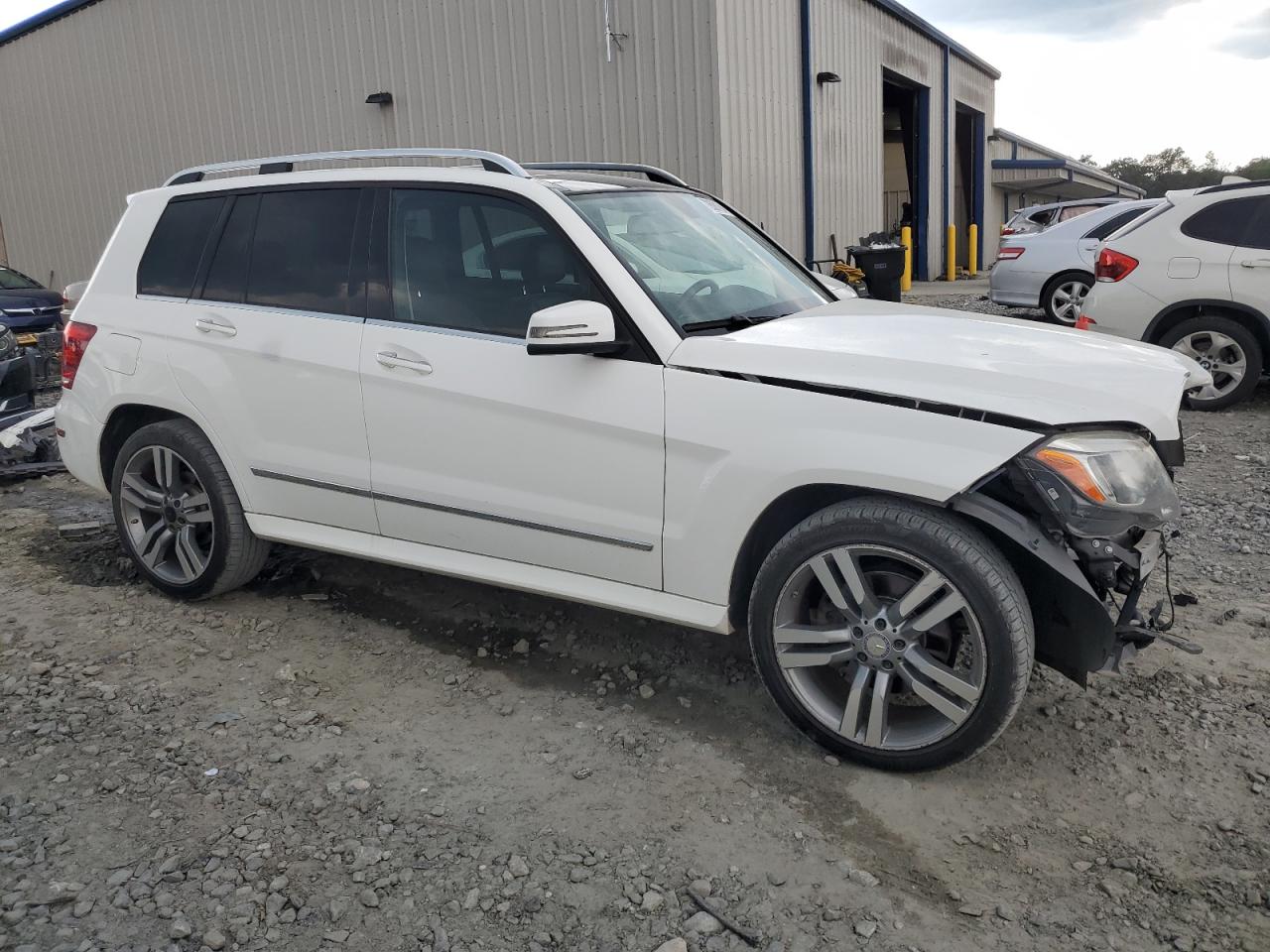 2015 Mercedes-benz Glk 350 White vin: WDCGG5HB0FG346668