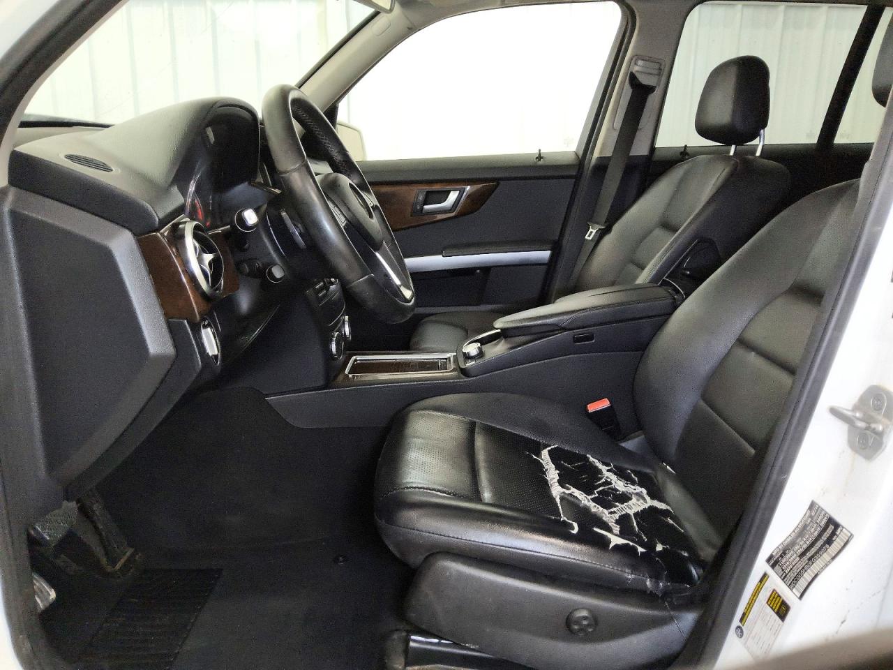 2015 Mercedes-benz Glk Белый vin: WDCGG5HB0FG359078