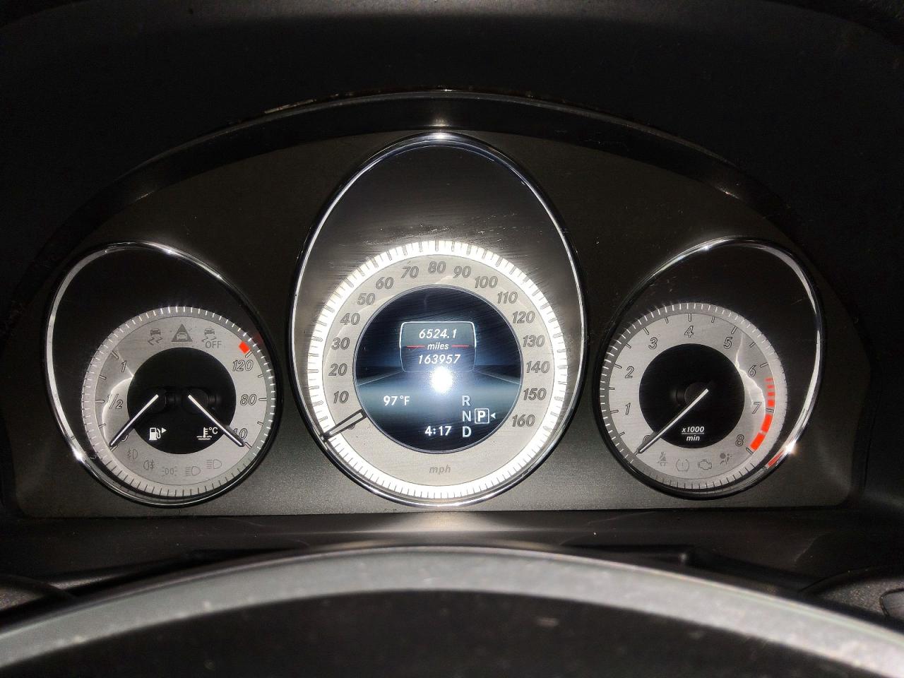 2015 Mercedes-benz Glk Белый vin: WDCGG5HB0FG359078