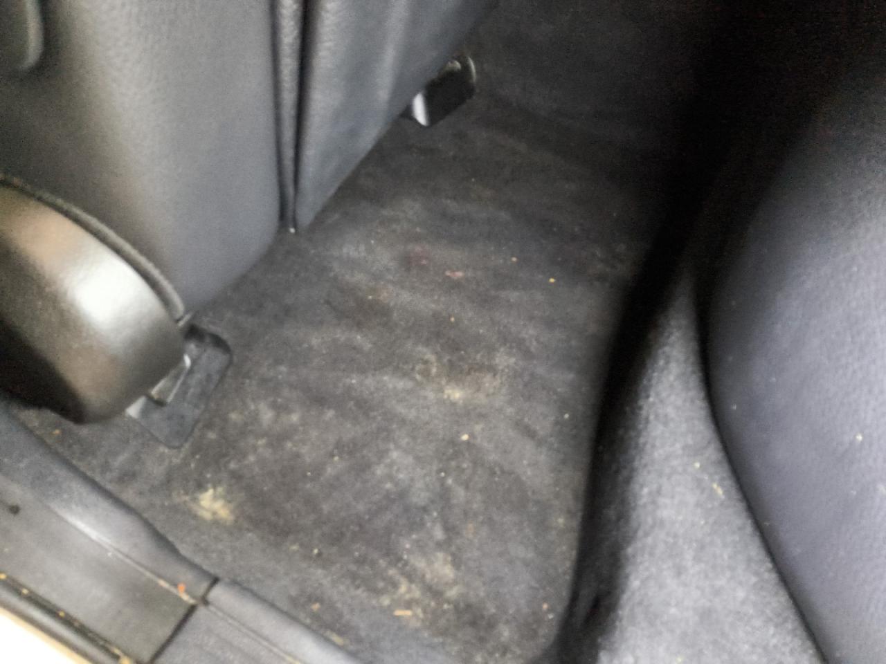 2015 Mercedes-benz Glk Белый vin: WDCGG5HB0FG359078 Damage: Left Rear Carpet, Stained, Permanent