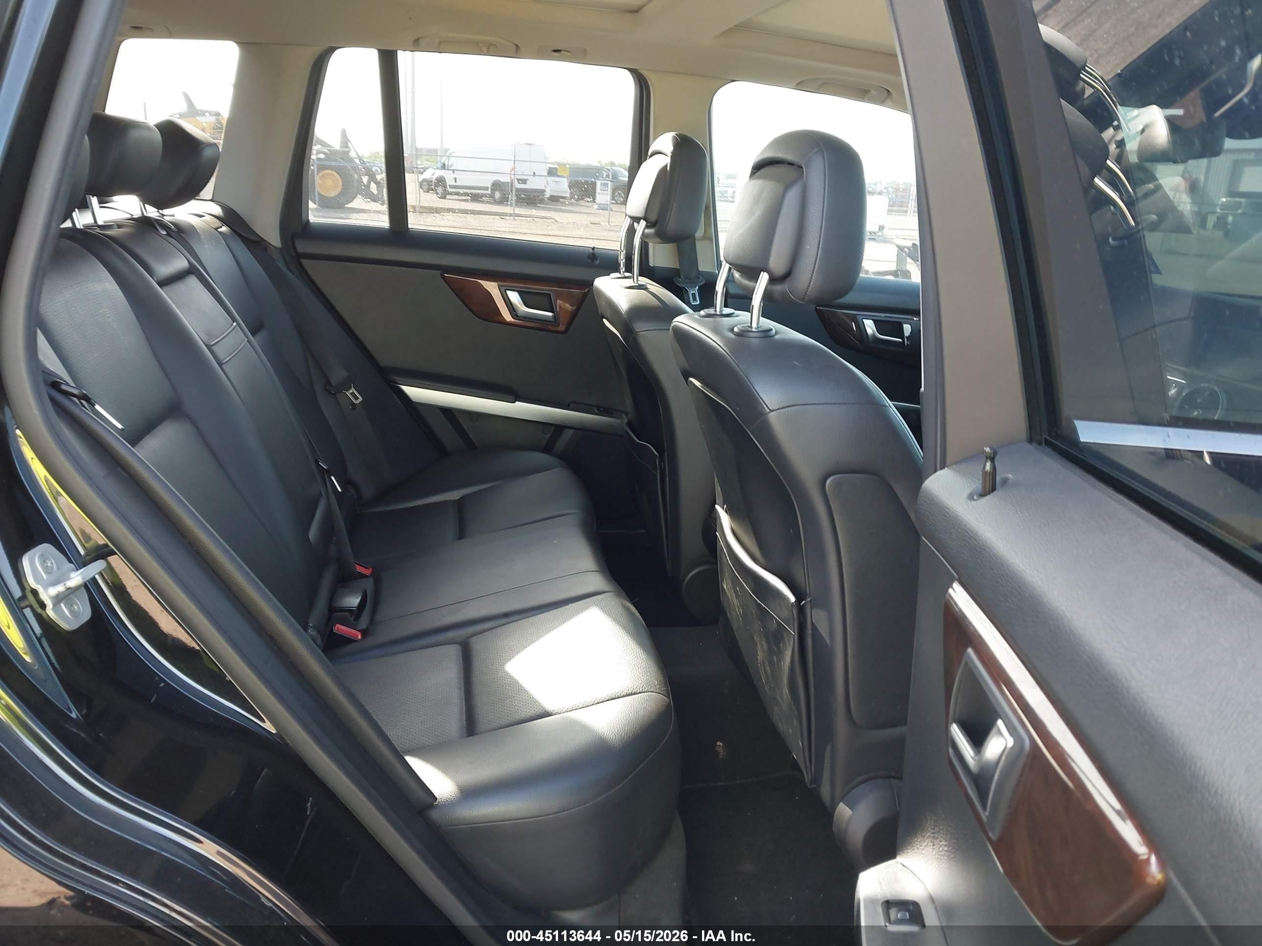 2015 Mercedes-benz Glk 350   Black vin: WDCGG5HB0FG393747