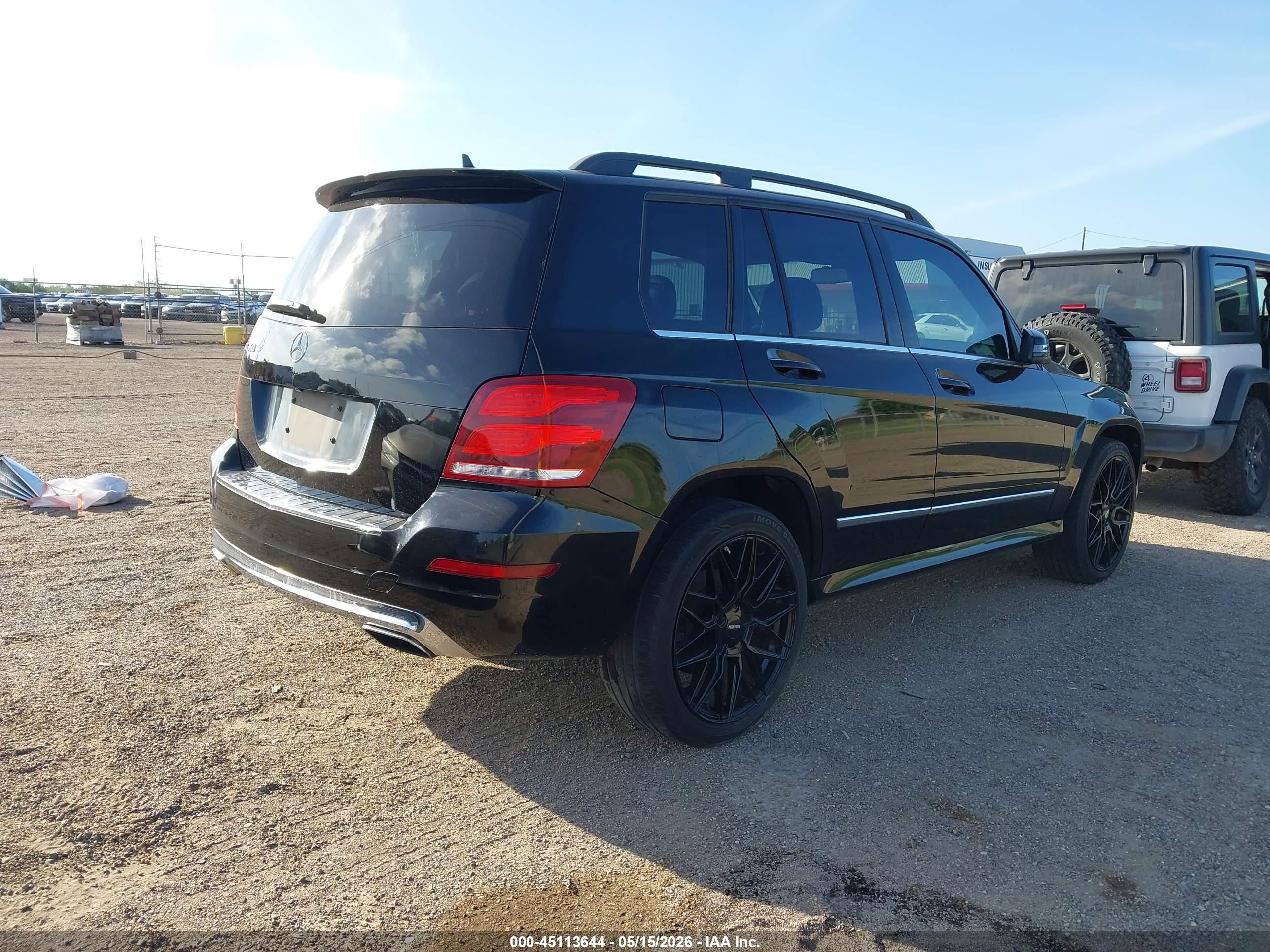 2015 Mercedes-benz Glk 350   Black vin: WDCGG5HB0FG393747