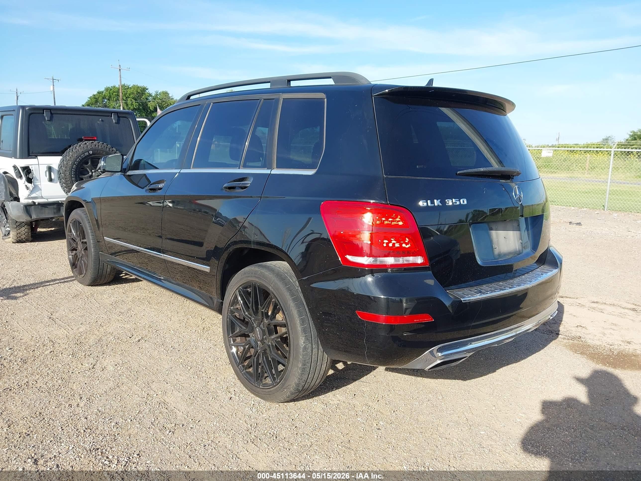 2015 Mercedes-benz Glk 350   Black vin: WDCGG5HB0FG393747
