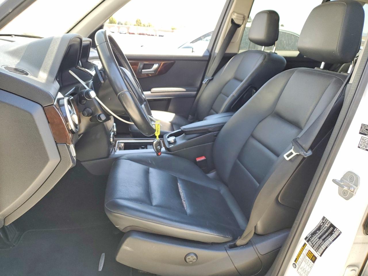 2015 Mercedes-benz Glk 350 White vin: WDCGG5HB0FG408487