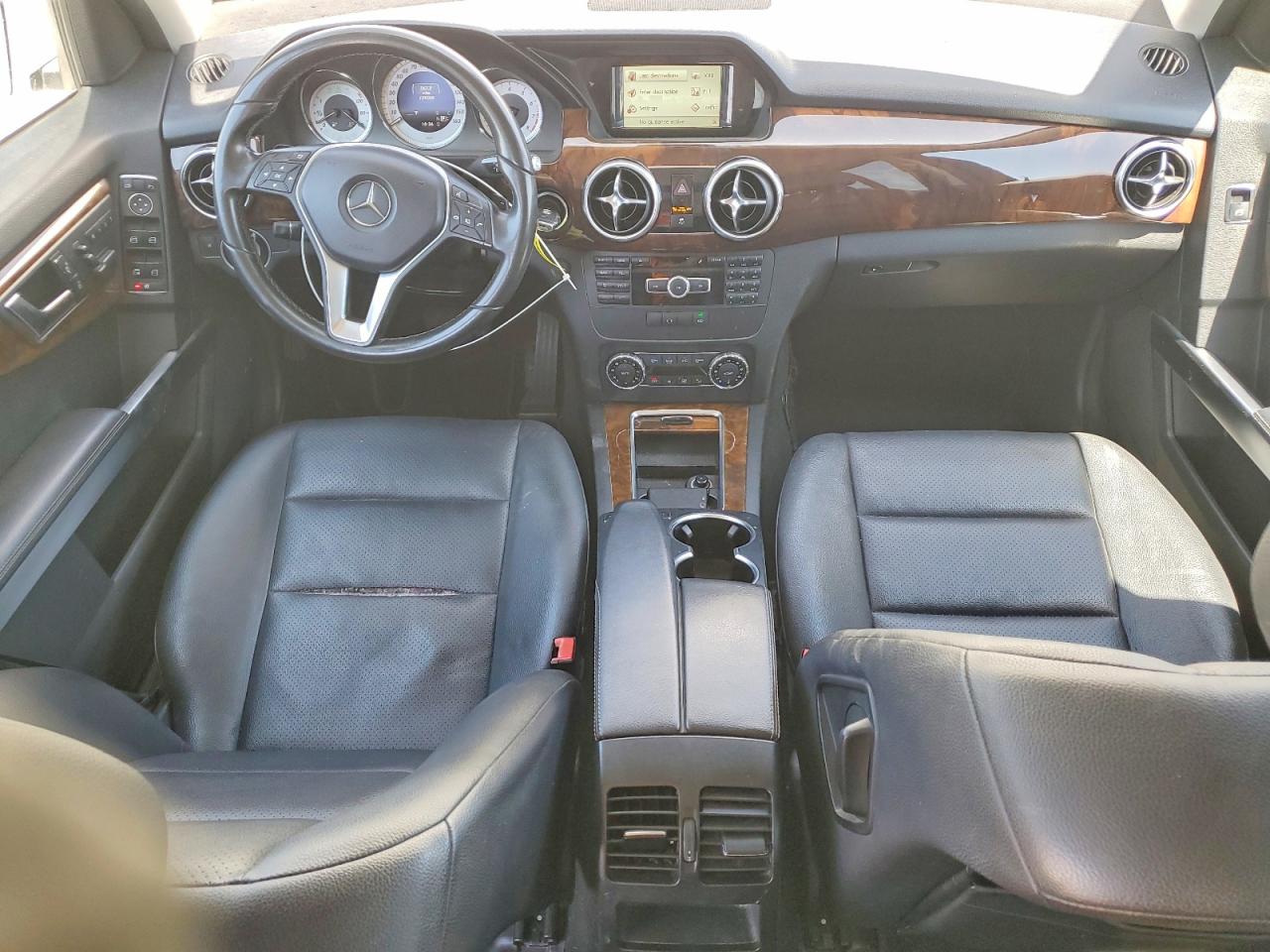 2015 Mercedes-benz Glk 350 White vin: WDCGG5HB0FG408487