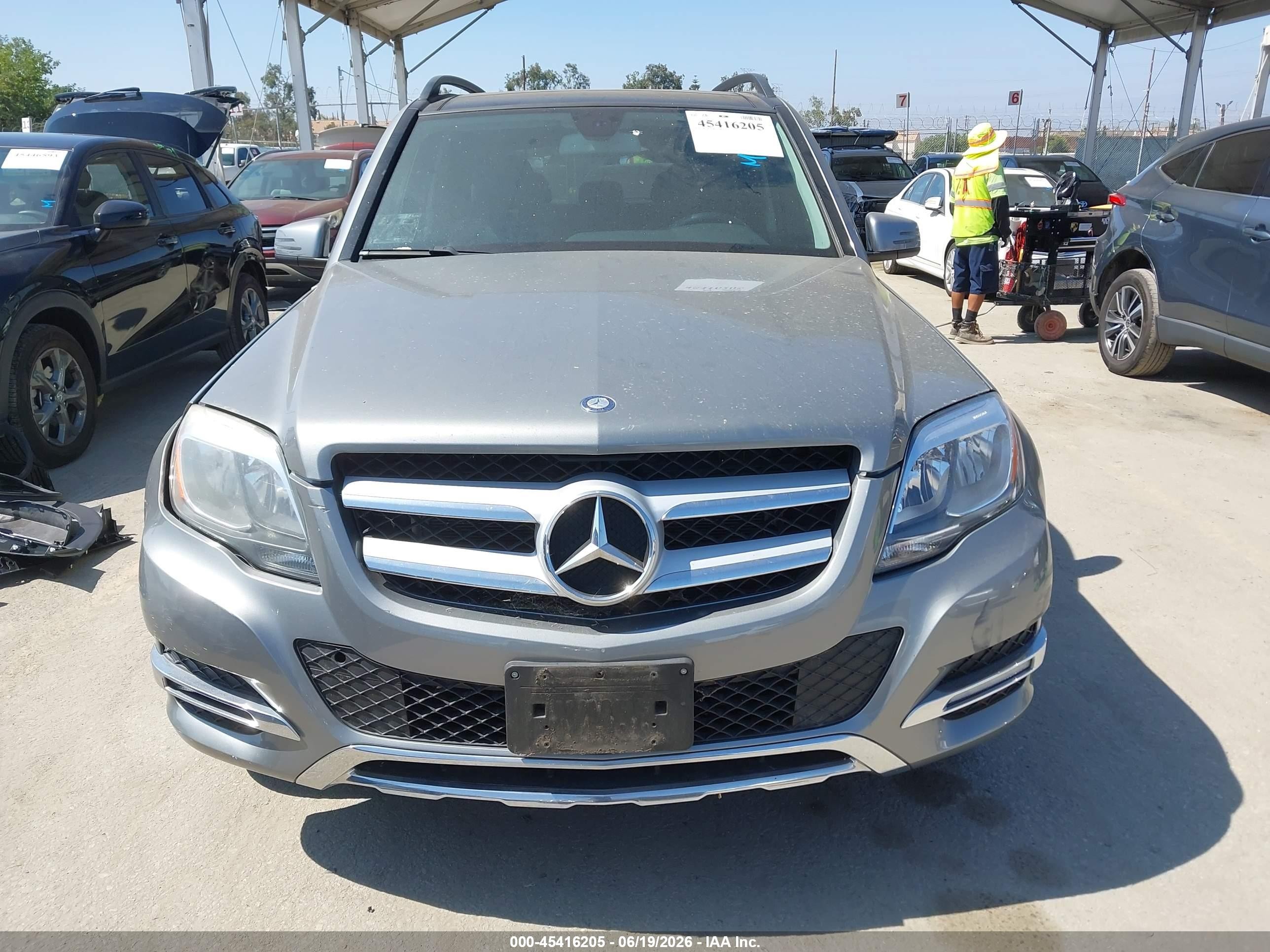 2015 Mercedes-benz Glk 350   Серый vin: WDCGG5HB0FG426939