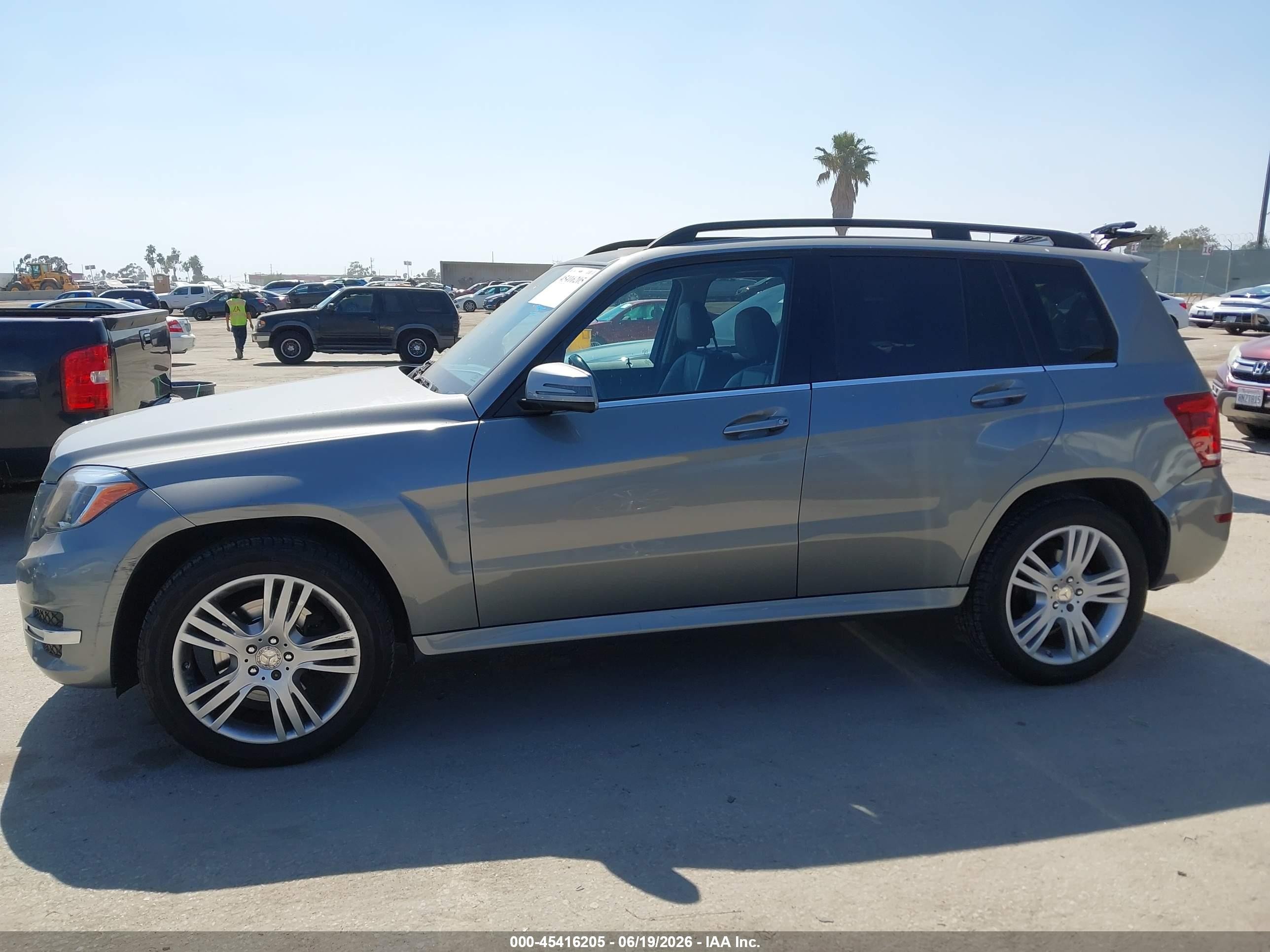 2015 Mercedes-benz Glk 350   Серый vin: WDCGG5HB0FG426939